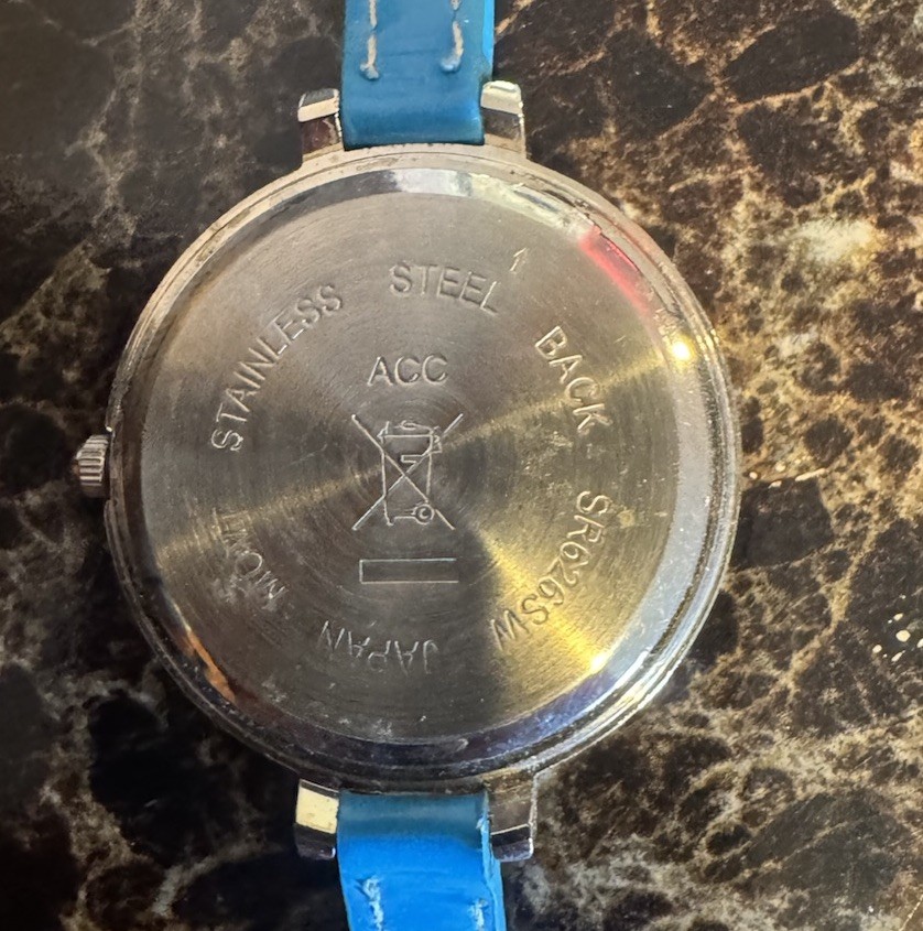 ⌚️⌚️Vintage Blue Quartze Pleather Band Women’s Watch⌚️⌚️