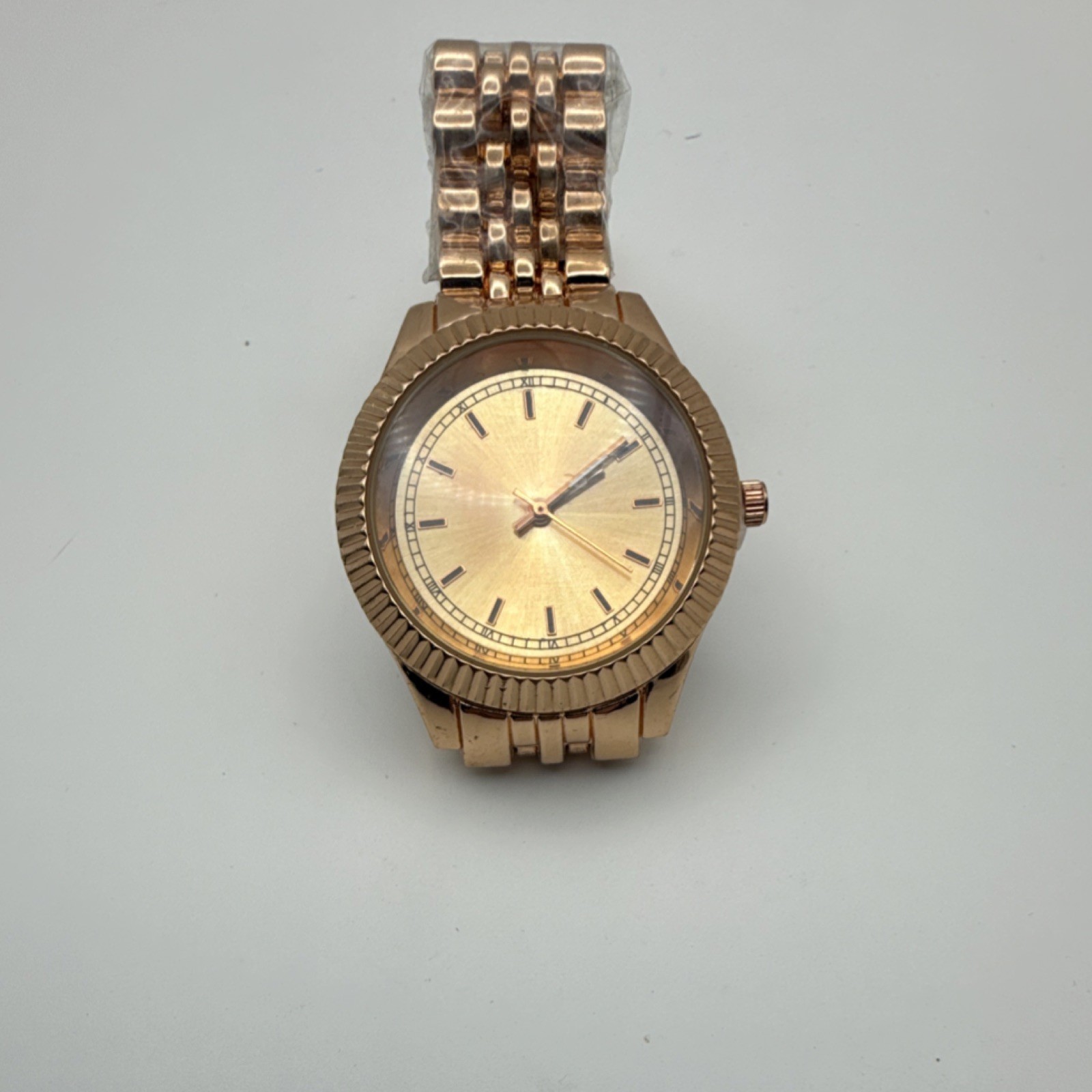 Gold Tone Analog Metal Bracelet Sunburst Dial Stick Indexes Dress Watch