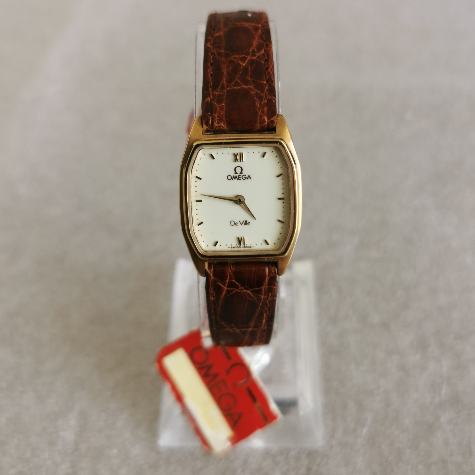 Vintage Omega De Ville NOS Lady cal. 1367 – not working for parts