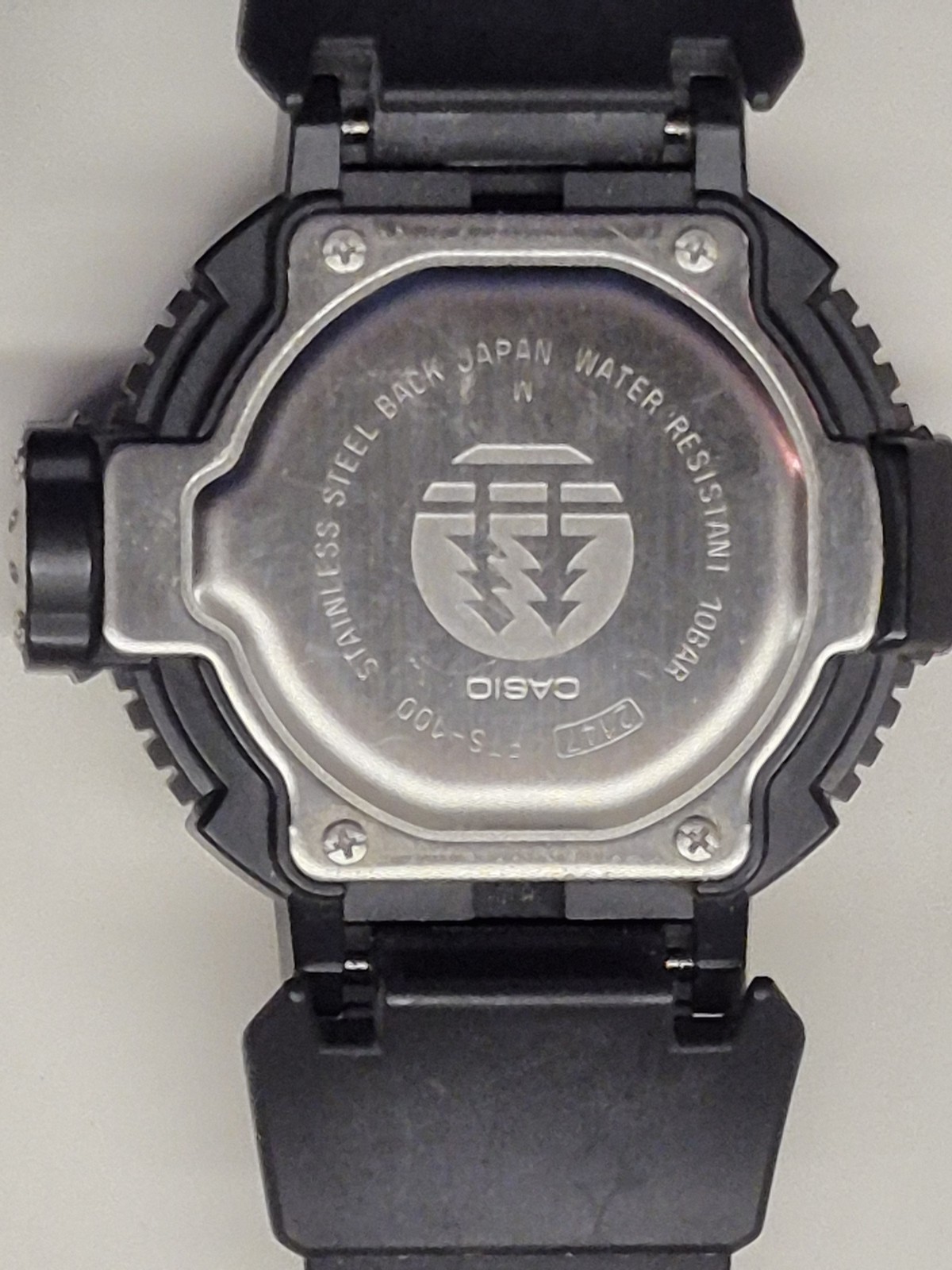 Mens Casio 2147 FTS-100 Forester Twin Sensor (Barometer, Altitude) Digital Watch