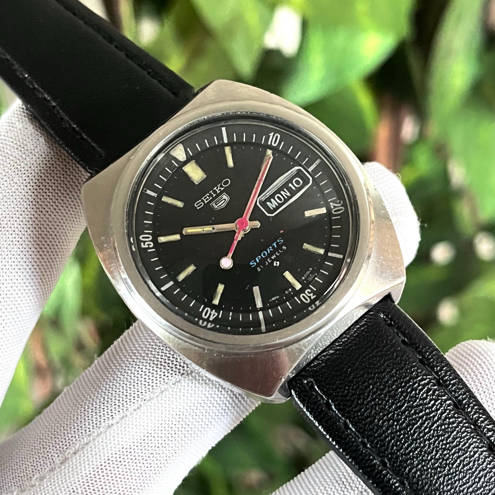 Vintage Seiko 5 Sports Diver Rotating Inner Ring Automatic Japan Watch 6319-6000