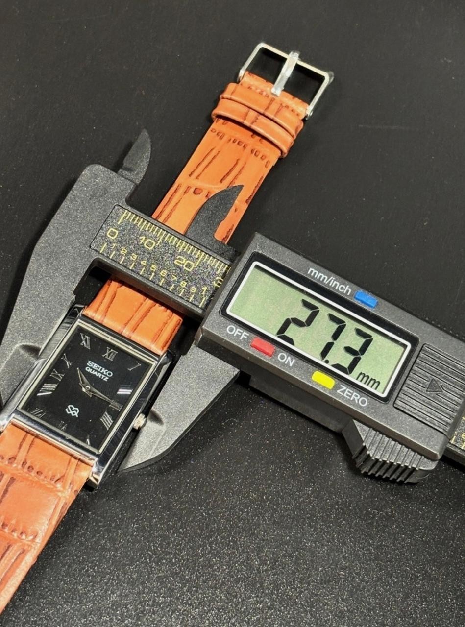 Vintage Seiko Slim Quartz Men’s Wristwatch With Free DDP Shipping