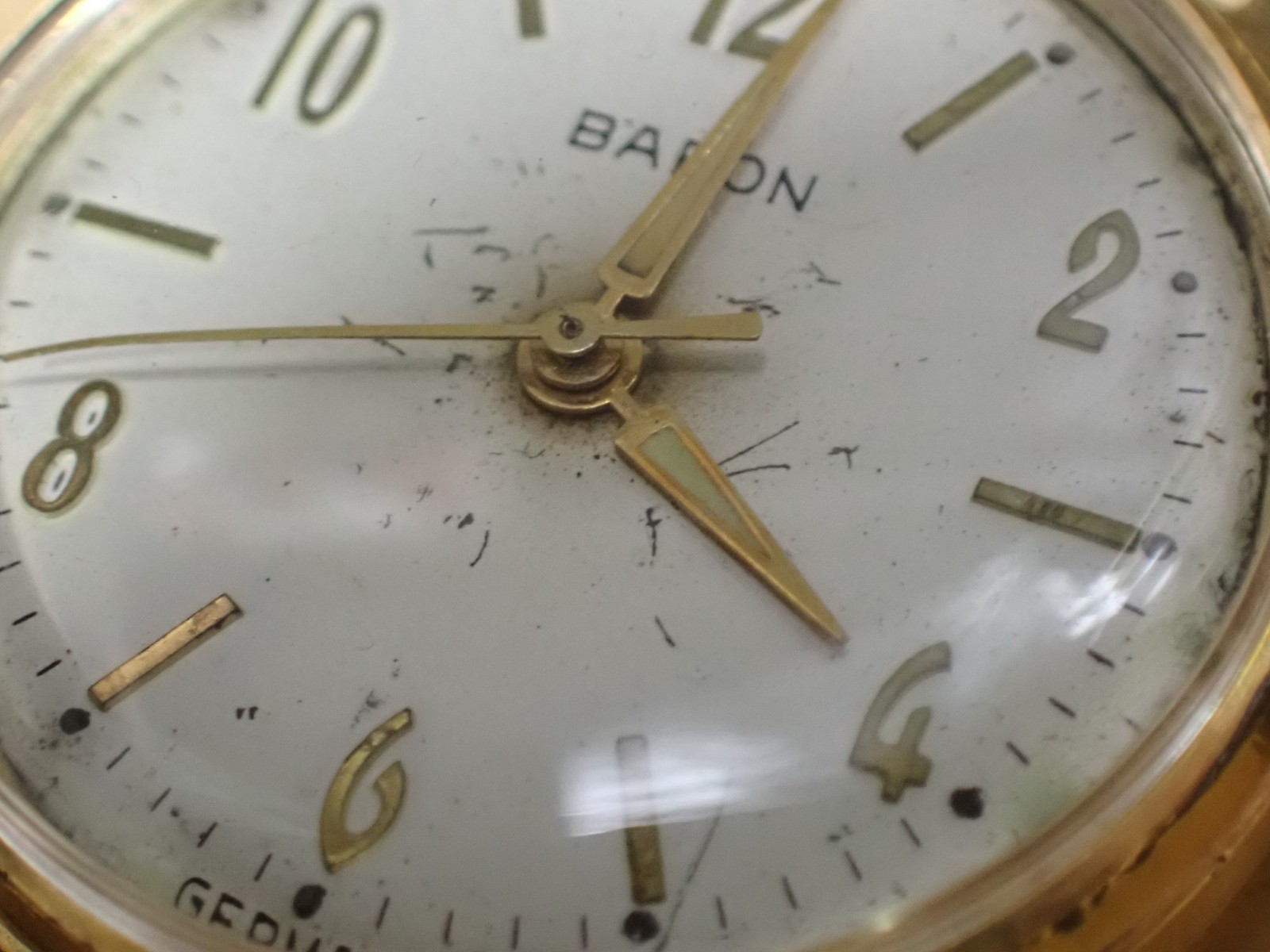 Baron by Baylor 7 Jewel Men’s Mechanical Wind Wristwatch good balance Germany