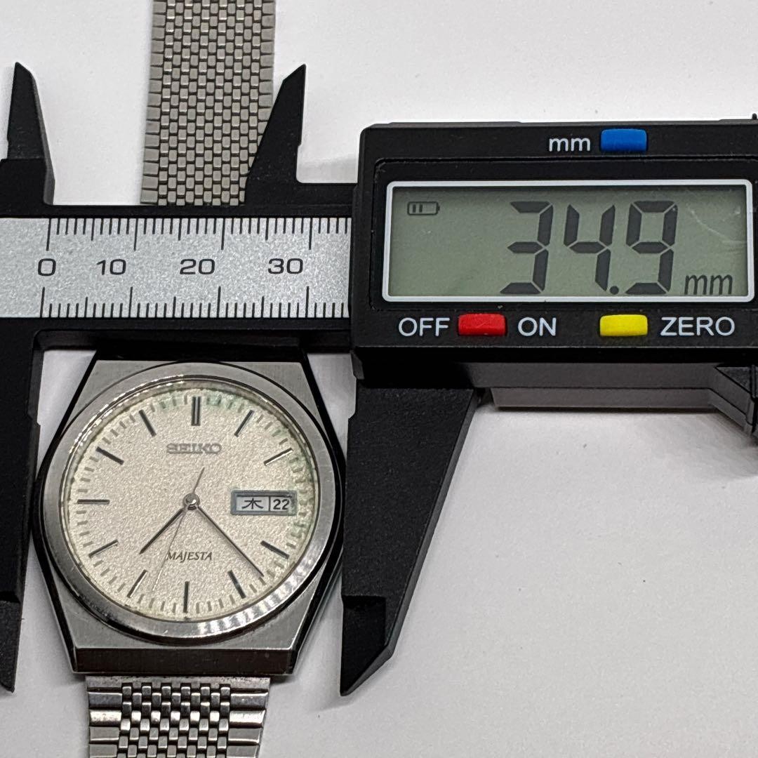 Good Condition Non working Seiko Men s Wristwatch 1988 Vintage Majesta