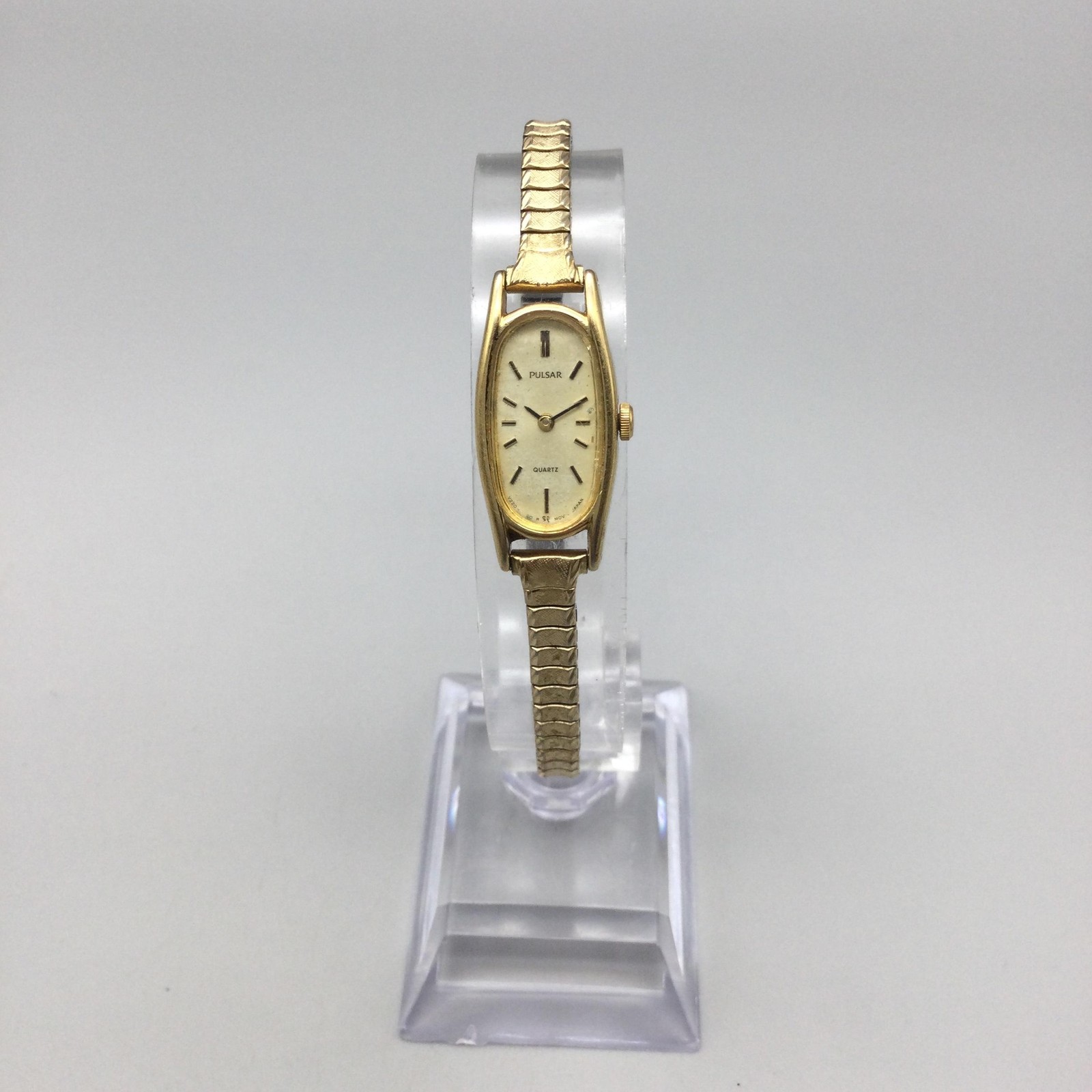 Pulsar V220-5780 Womens Watch 13mm Cream Dial Gold Tone Stretch Band Quartz