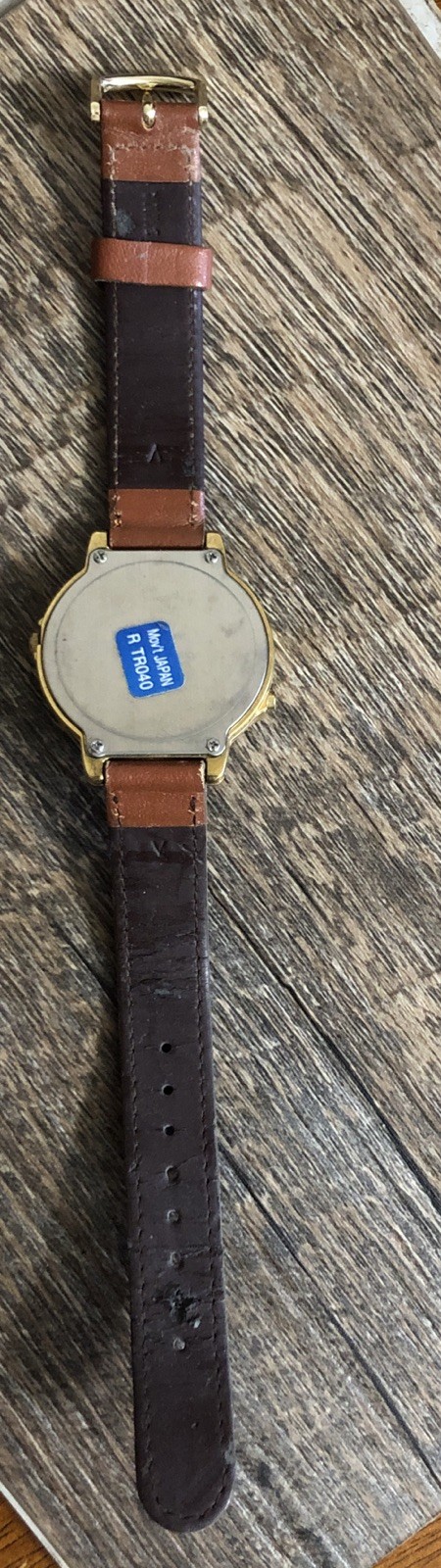 Lorus Mickey Mouse Melody Watch Happy Birthday To You DANCING SECOND HAND TR040