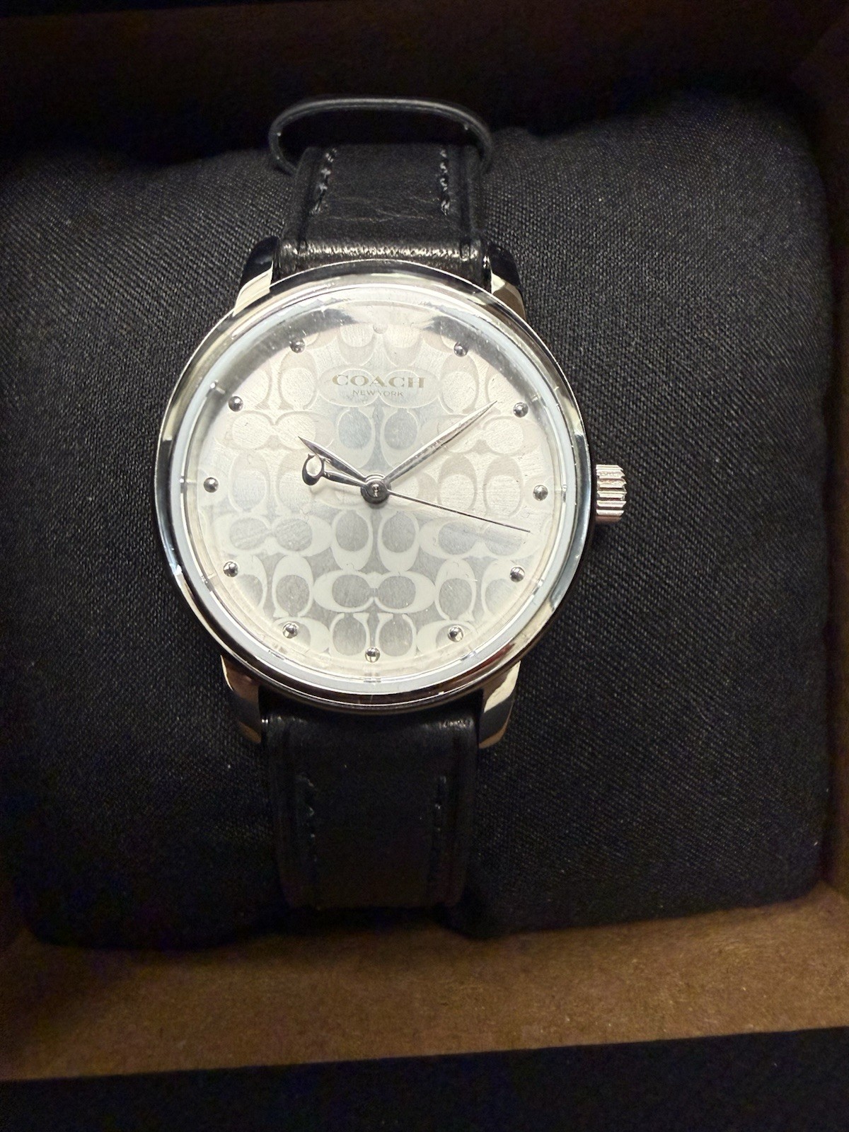 Coach Grand Woman’s Watch Silver Dial Black Leather Strap 28mm Brand New