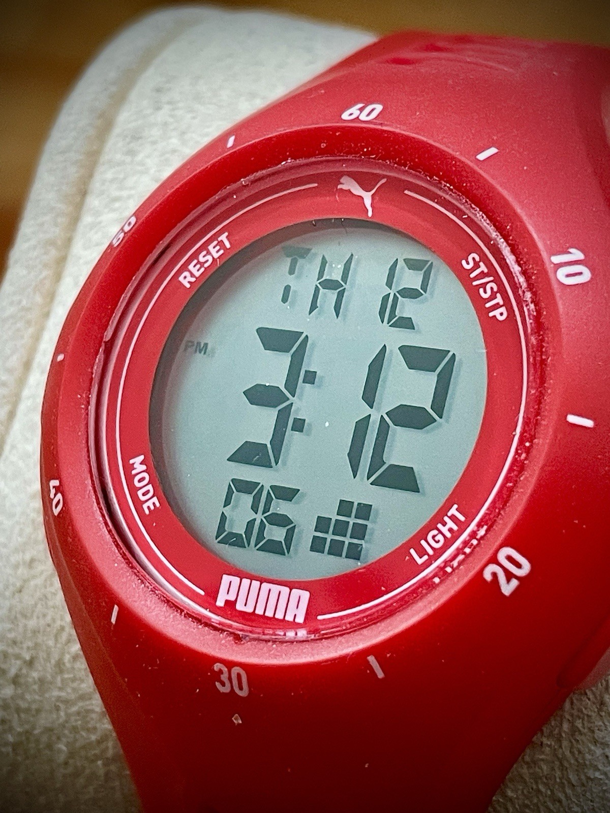 PUMA Women’s Watch P6023- Puma 3 LCD, Red Tone Polycarbonate – New!
