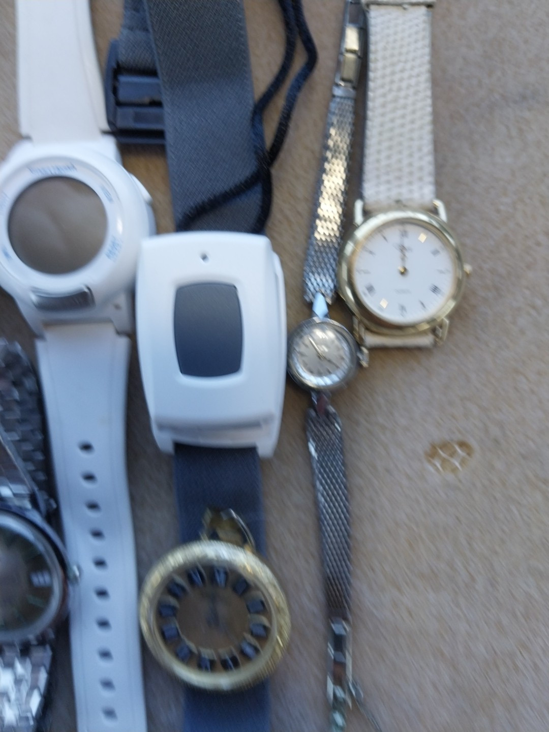 Is 18 none working watches