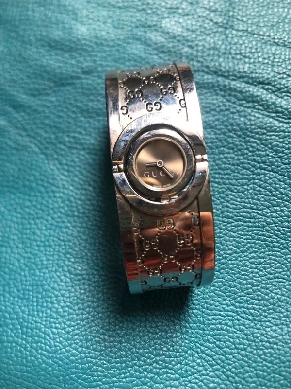 Vintage Gucci Twirl Monogram Bangle Watch Stainless Steel