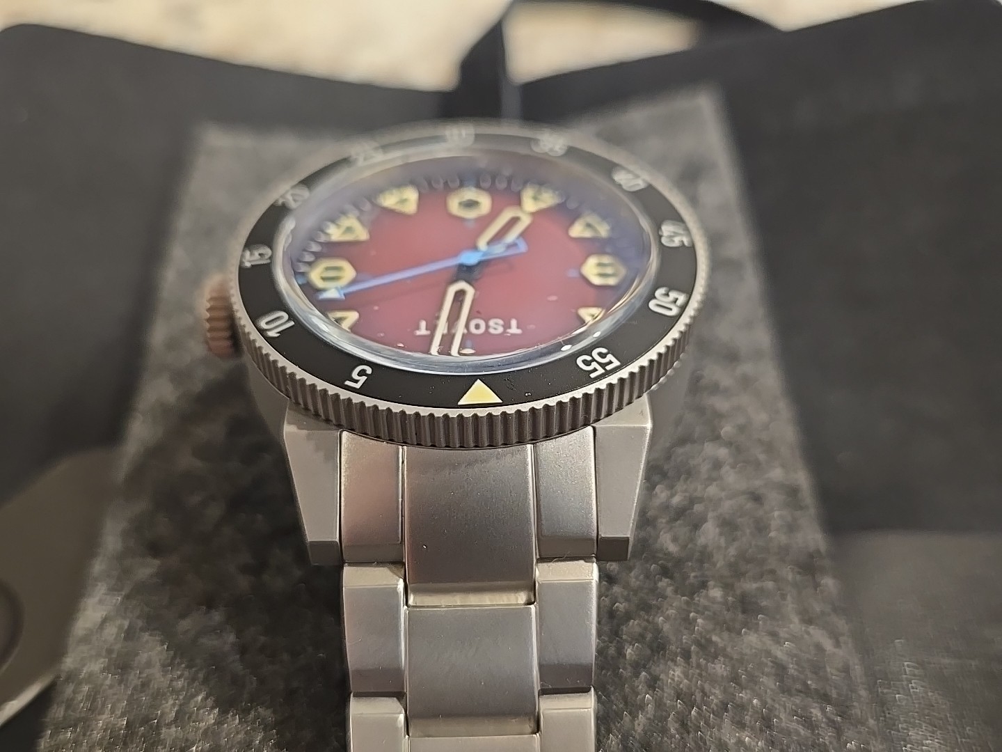 TSOVET JMT-DW42 GLOBAL EXPLORER II Maroon TS-4006-11
