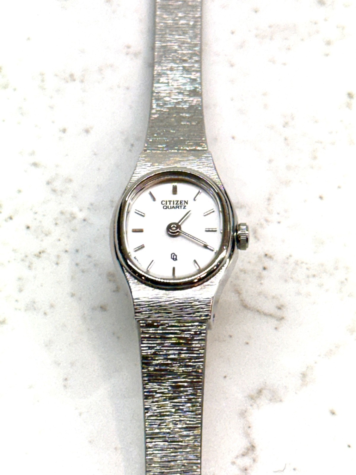 Citizen 3220 17mm Dress/Formal Textured Silver Tone Bracelet -New Battery-