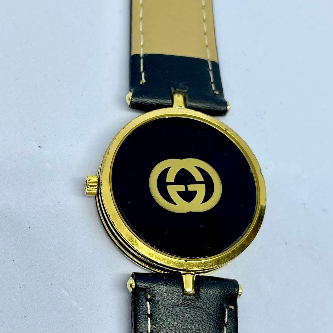 38 GUCCI Sherry Line Watch, Working, Black Dial, Gold