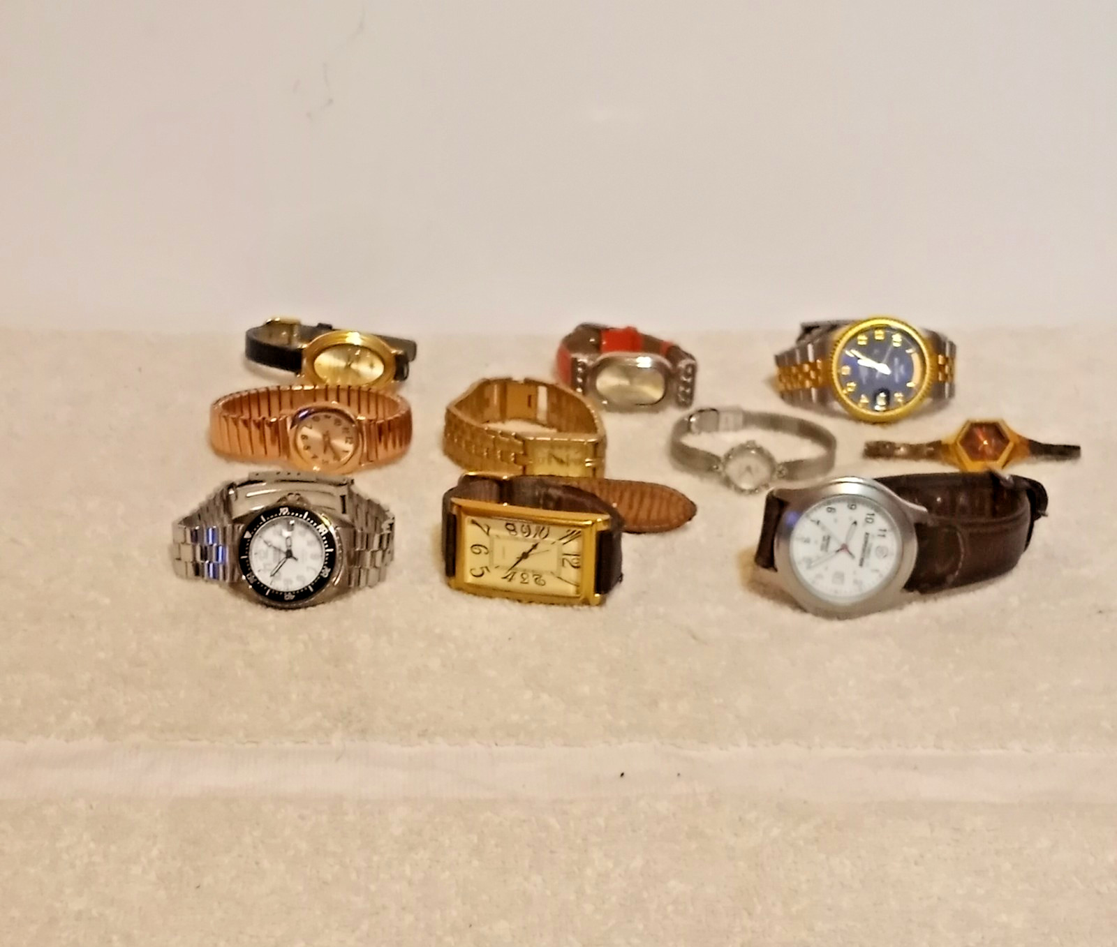 Lot Of 10 Watches Of Various Types For Parts Or Restore