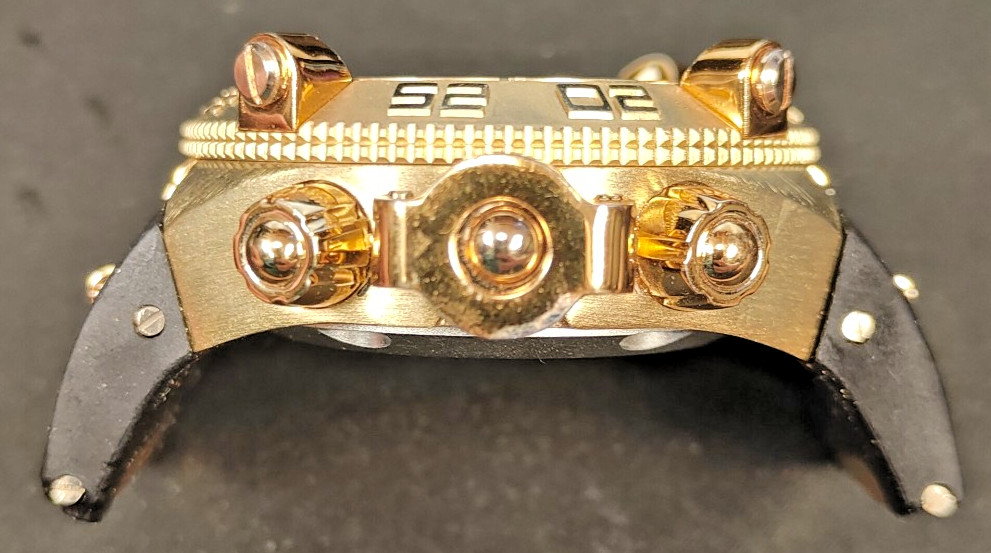 Shhors A0050A Watch For Parts As Is Unknown Issues No Band