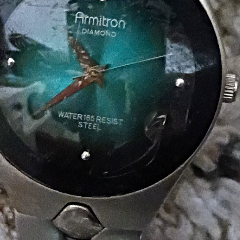 Armitron Diamond Quartz Analog Green Dial 36mm Stainless Steel Vintage