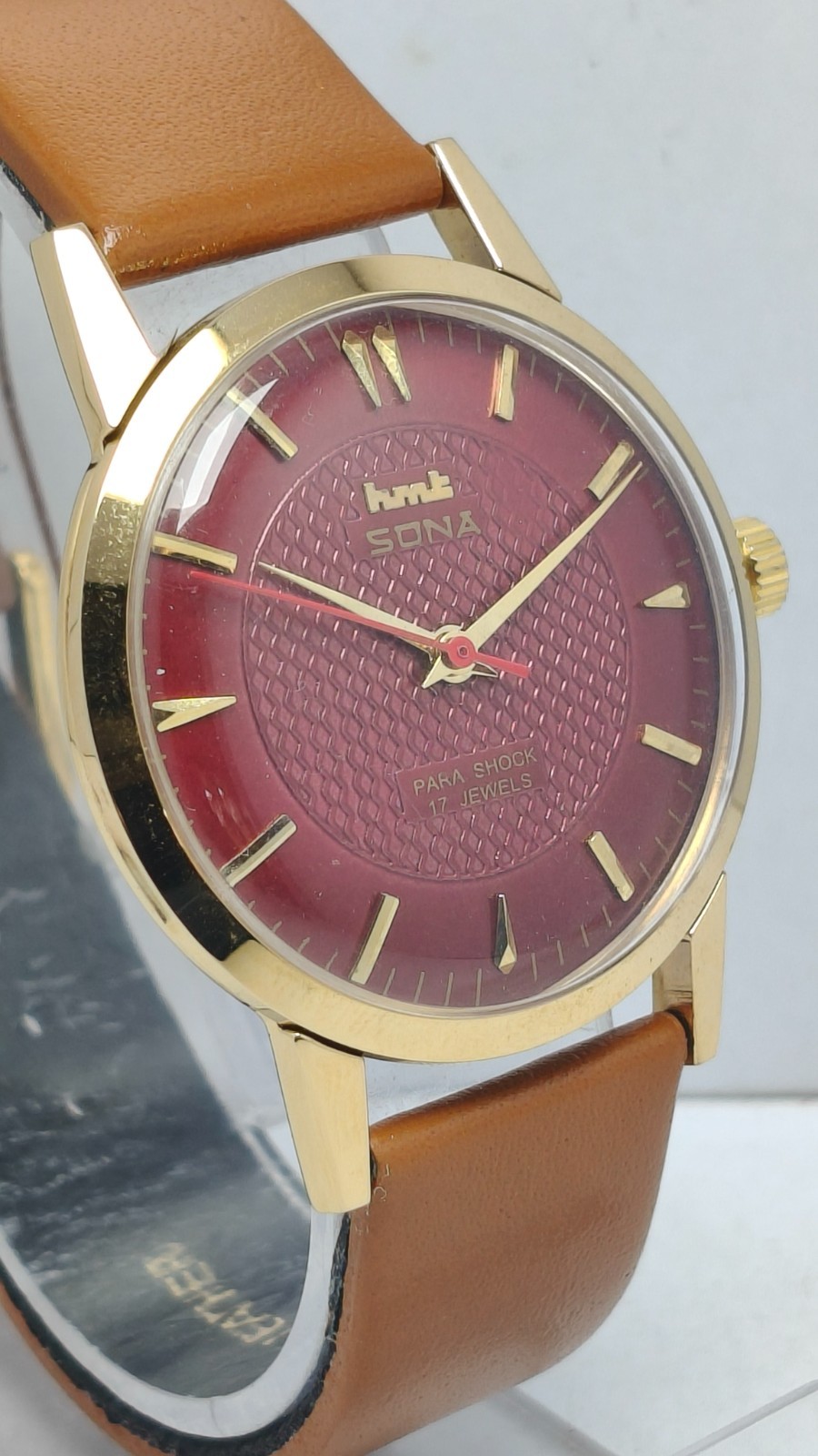 HMT Sona 17 Jewels Hand-Winding Wrist Watch For Men’s In Working Condition