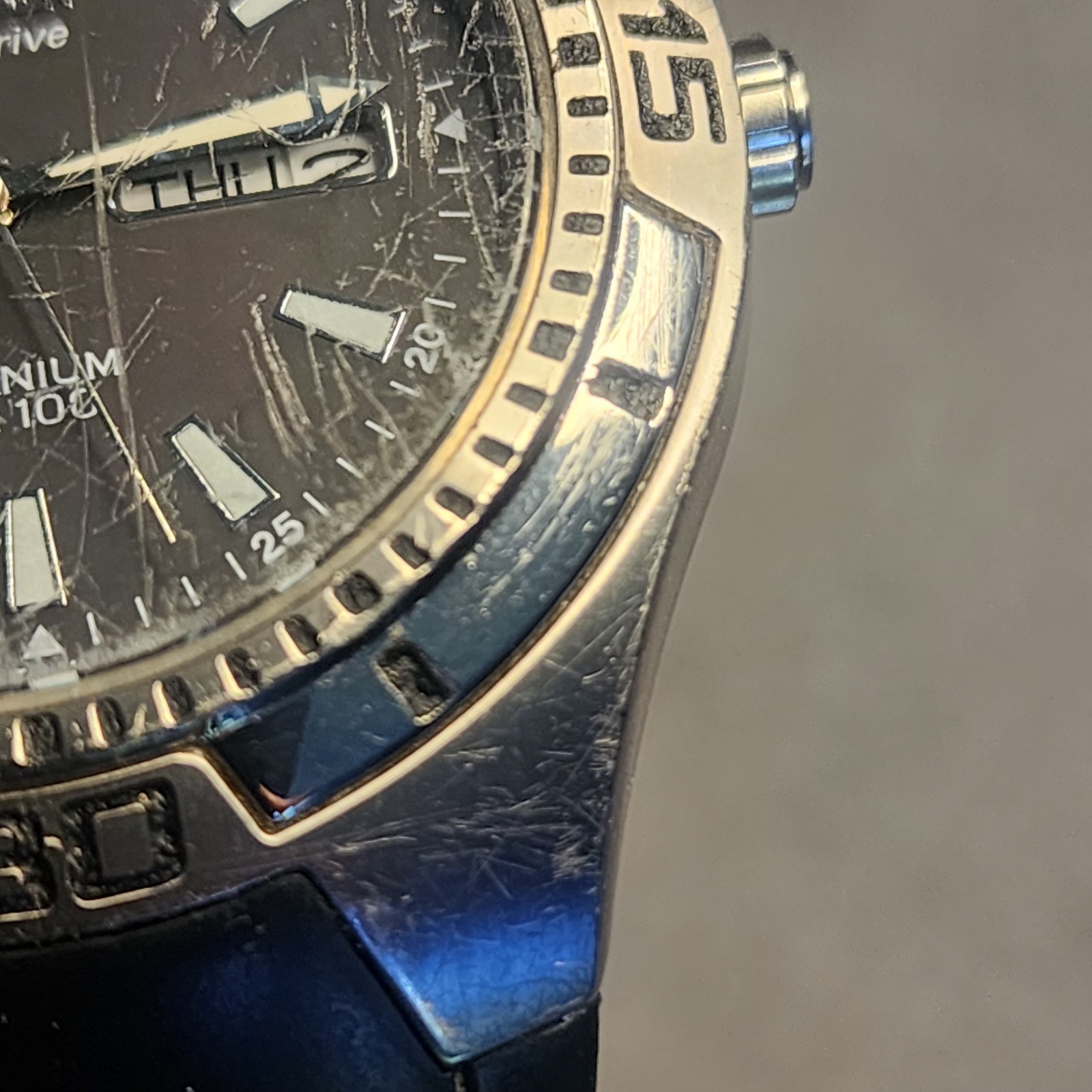 Citizen Eco-Drive Men’s Wristwatch Titanium WR 100 Black Band ~ READ DESCRIPTION