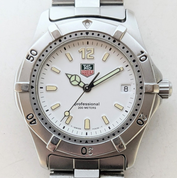 [NEAR MINT] TAG Heuer 2000 Professional WK1111-1 White 38mm Quartz Men’s Watch