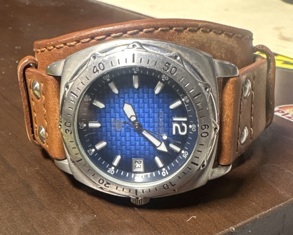 Fossil Blue Men’s Quartz Analog Watch Blue Dial Brown Leather Strap Date 40mm