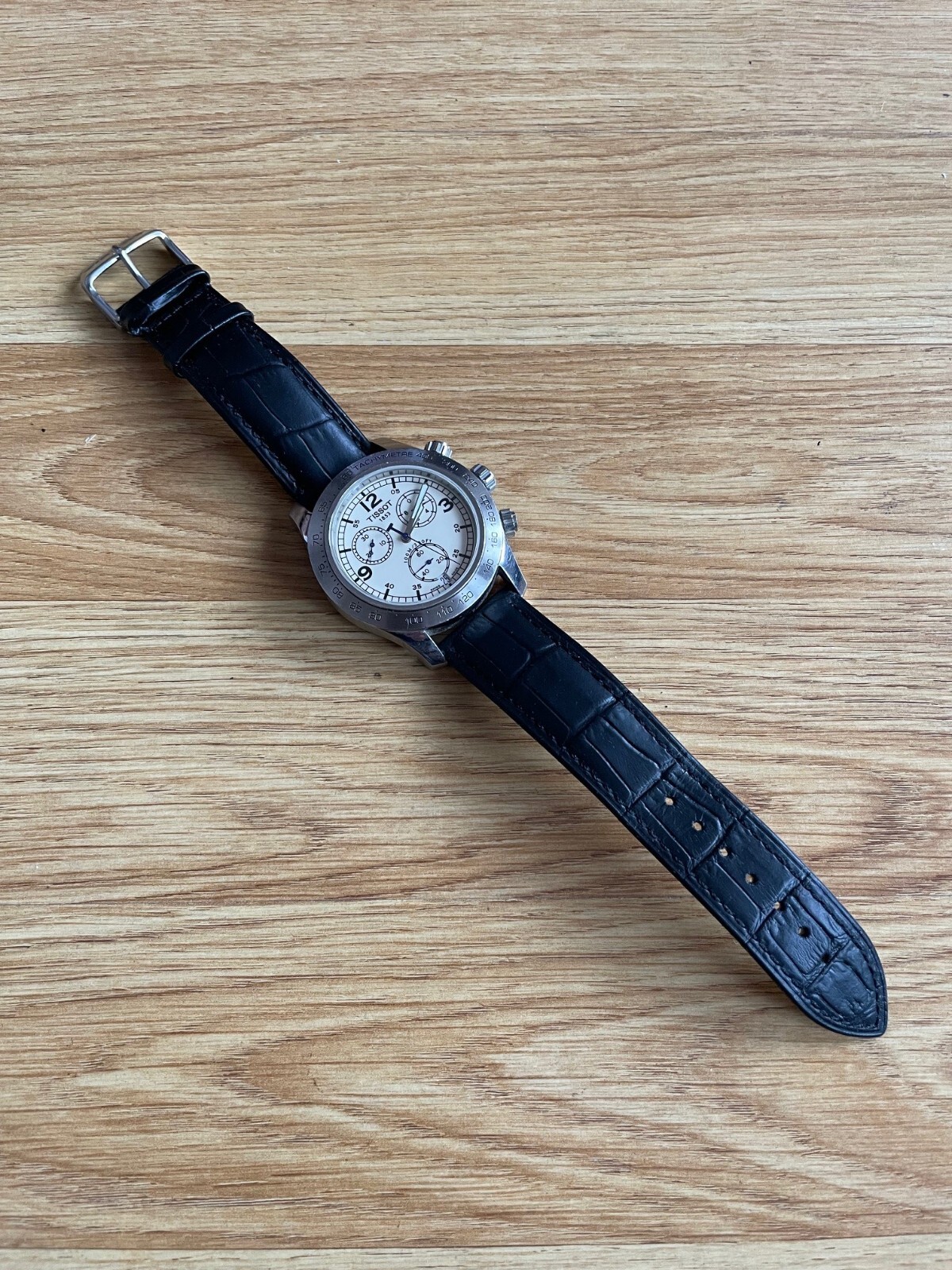 Men’s Tissot V8 Chronograph Cream Dial Pre-owned