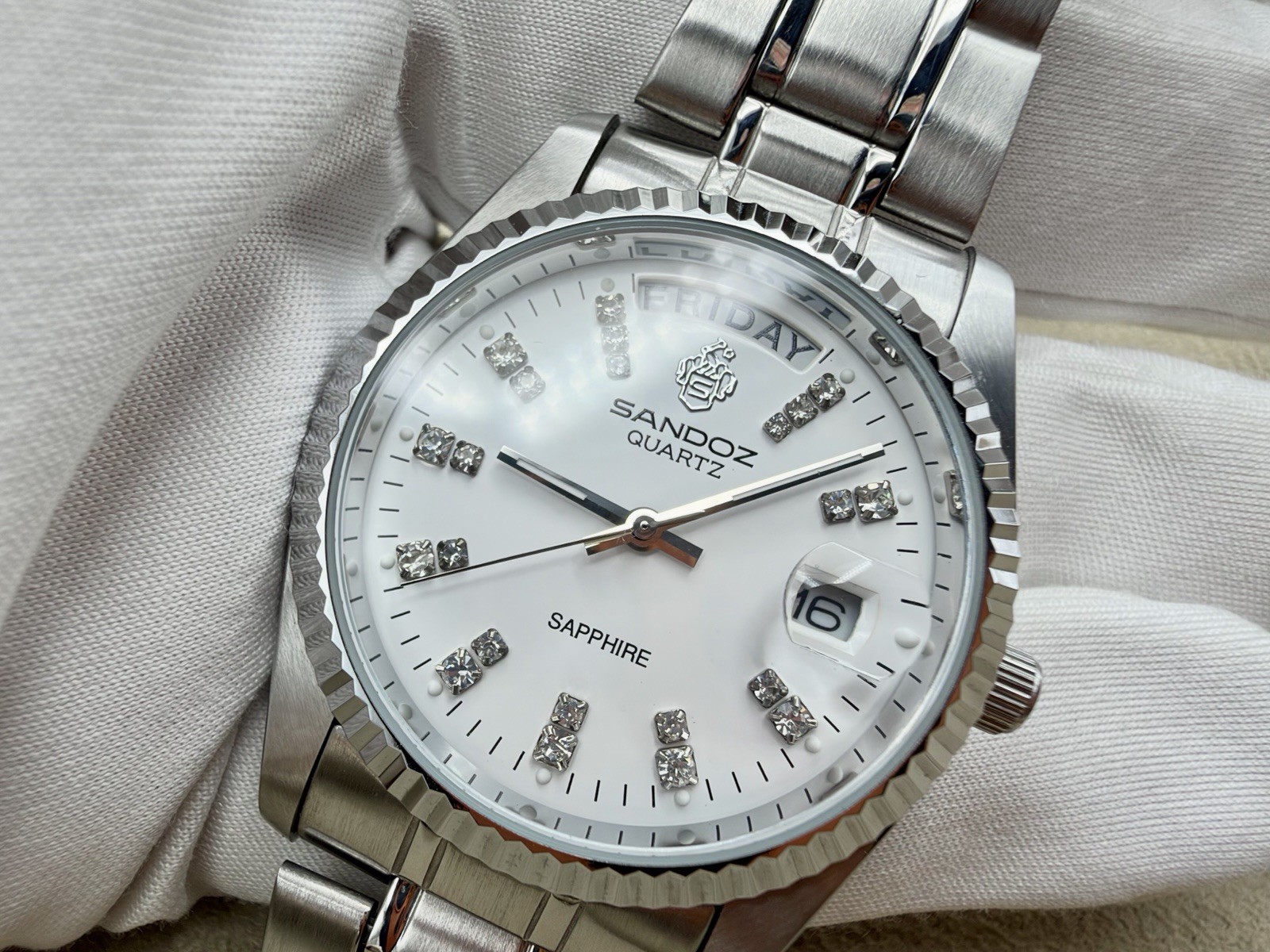 RARE! SANDOZ QUARTZ PRESIDENT Silver Sapphire Diamond WHITE Dial Watch NOS BOX