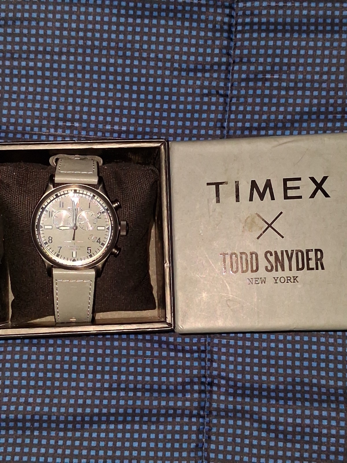 TIMEX TW2R13200 TODD SNYDER WATERBURY CHRONO GREY