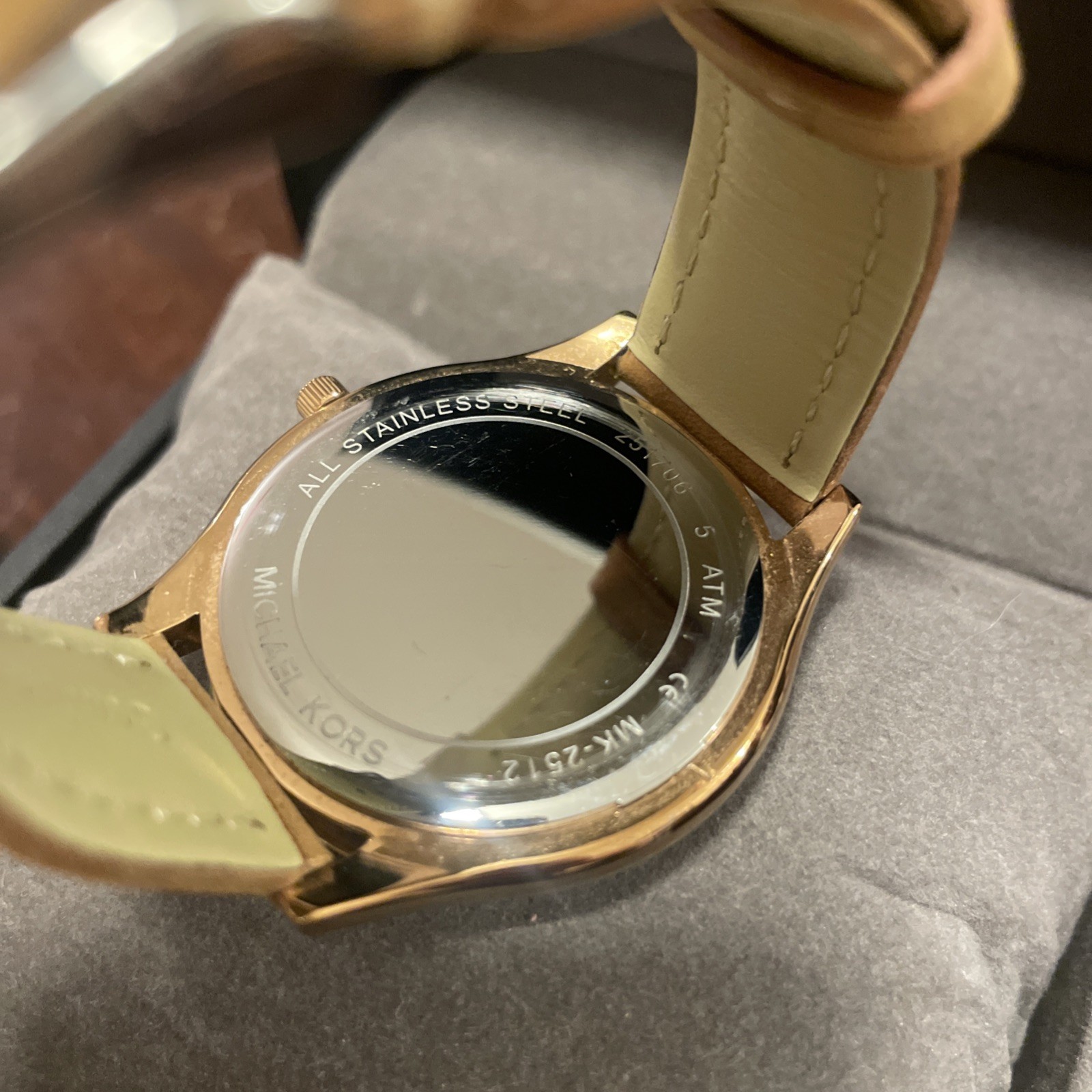 Michael Kors Slim Runway Watch Rose Gold Tone two straps included MK2512