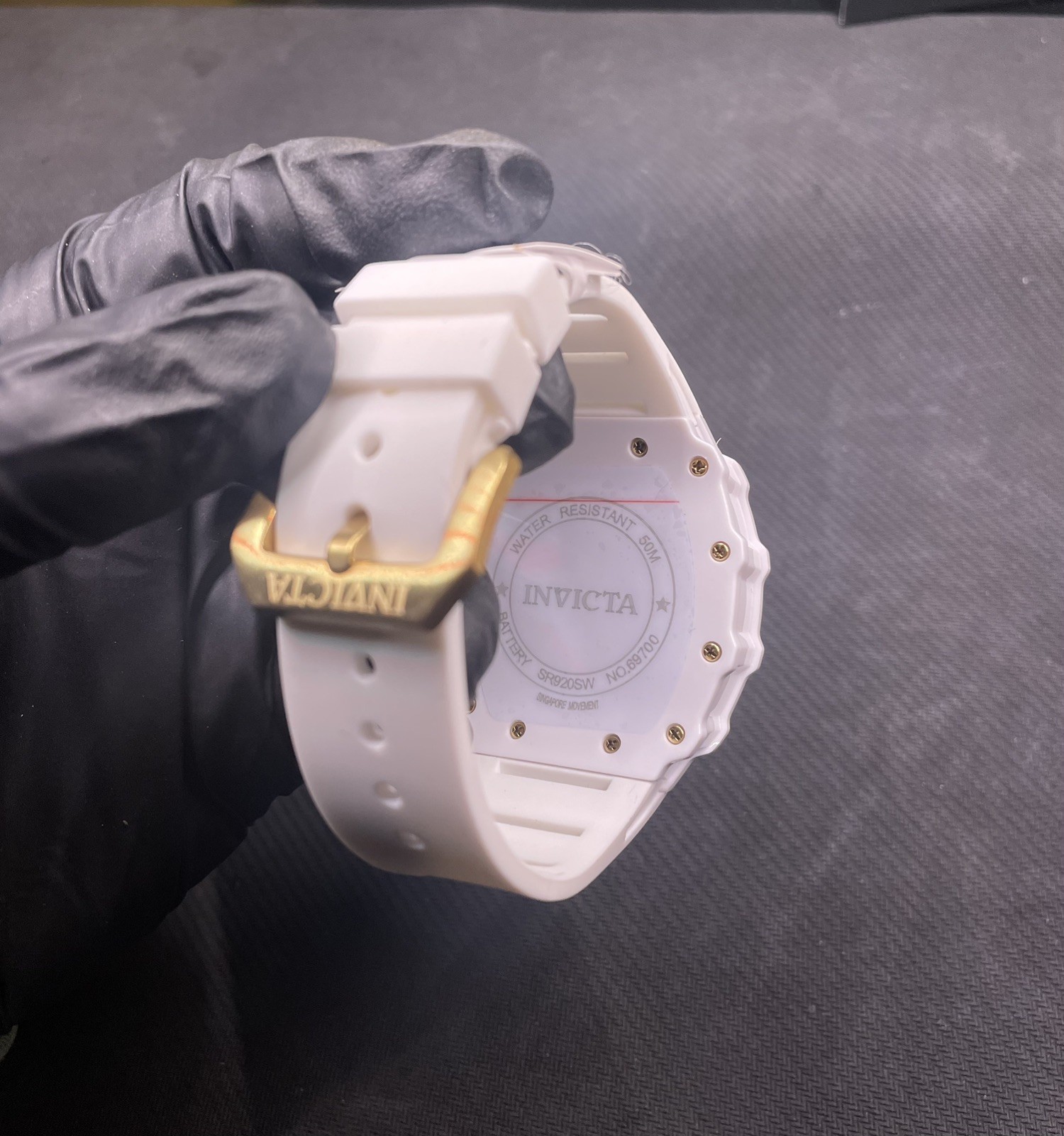 Invicta Racing Hot White Nitro Gen Men’s Watch 43mm 69700 3 Year Warranty w/Box
