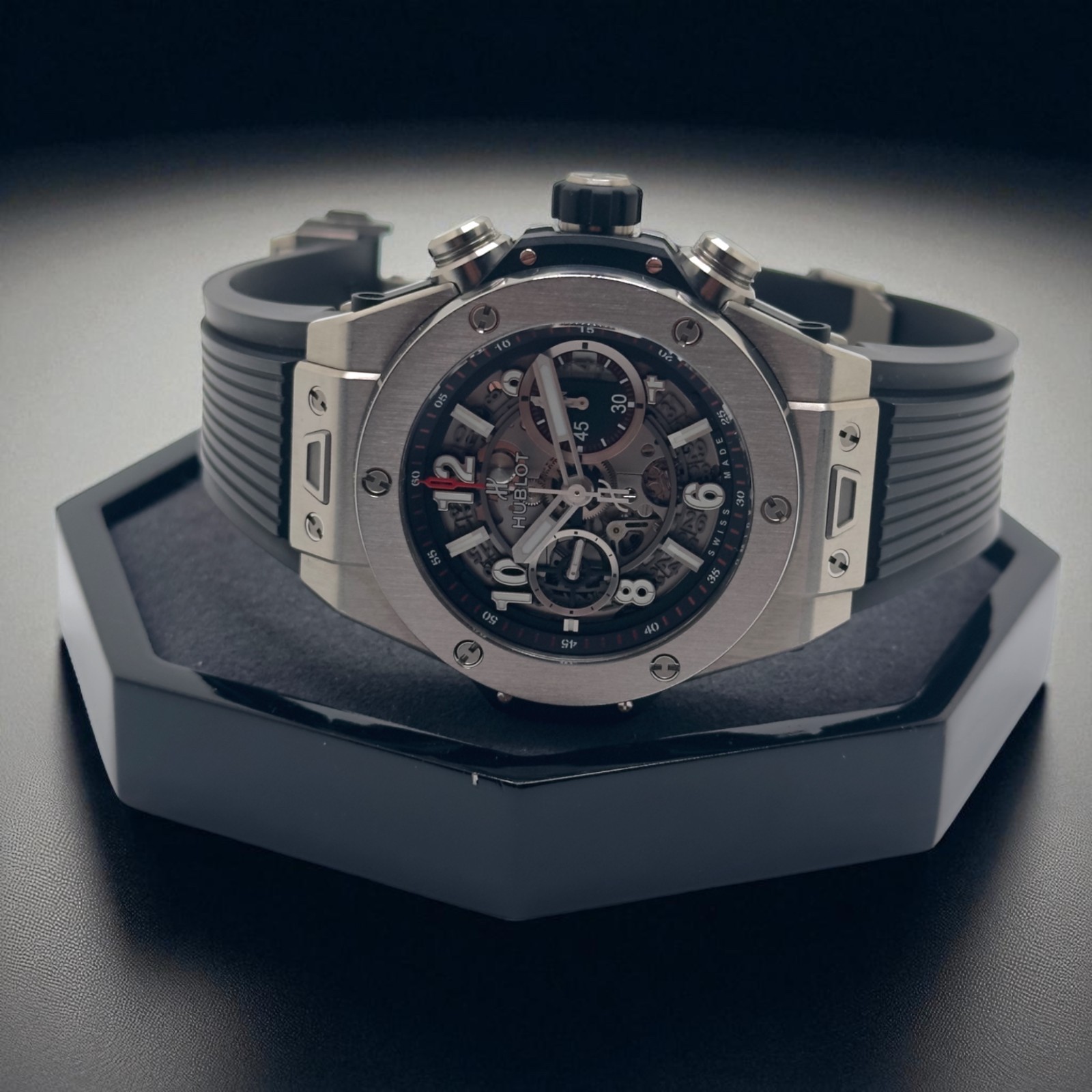 Hublot Big Bang Unico Men’s Watch – 411.NX.1170.RX, N Mint, Full set, MSRP: $23K