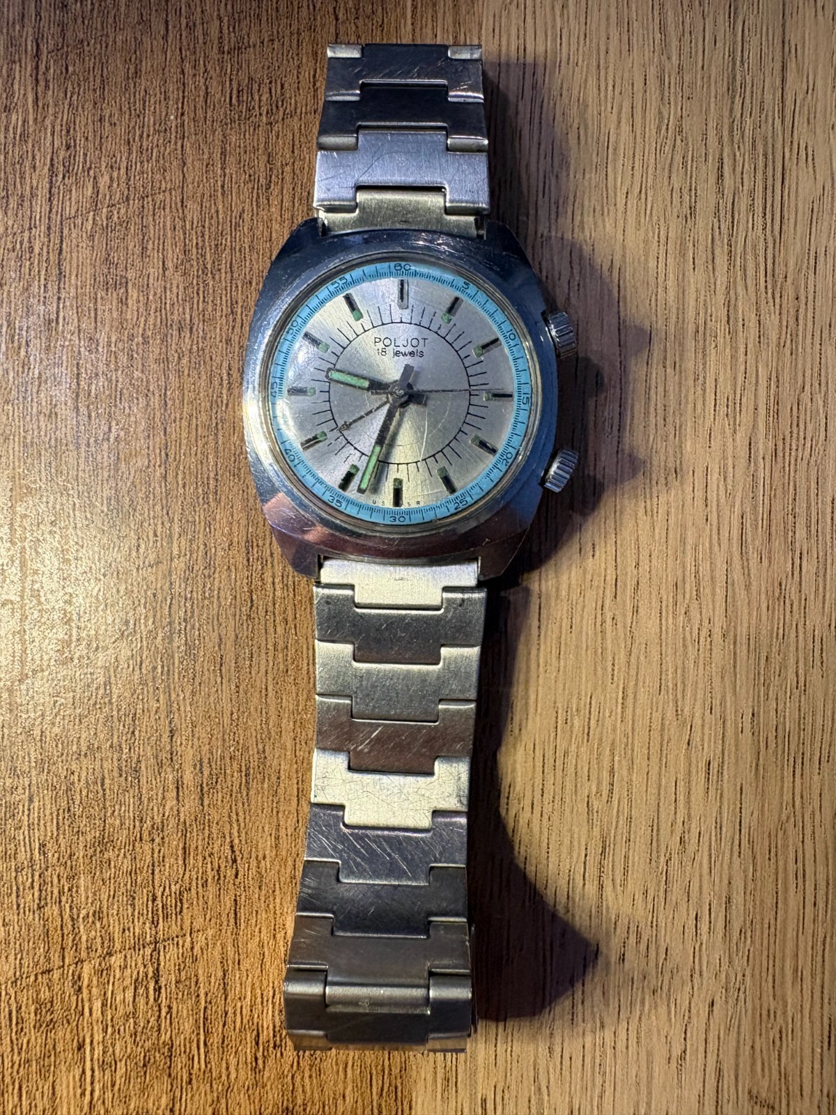 Vintage POLJOT 2612.1 Mechanical Alarm Watch 18 Jewels USSR TV Cushion Case