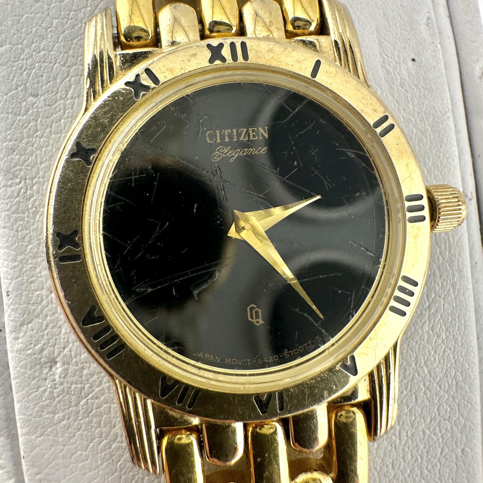 Scratched Citizen Womens Watch 21mm Black Dial Gold Case Bracelet, Size 7.3″