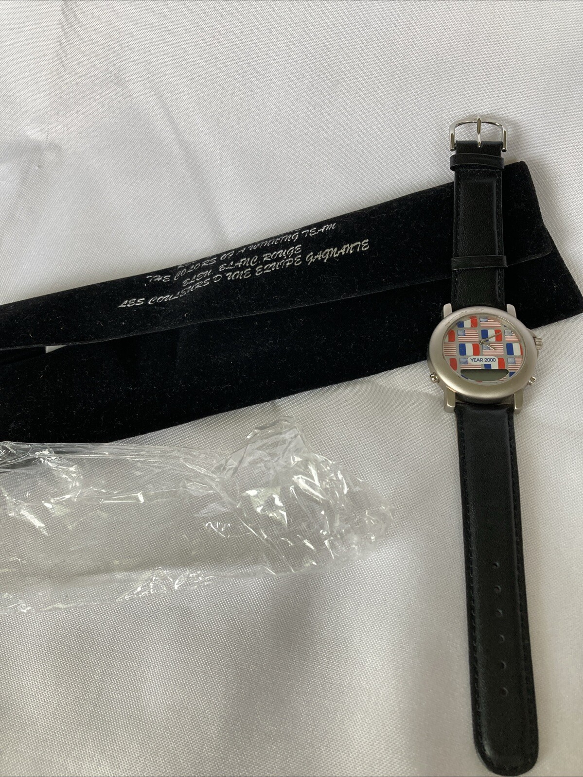 Year 2000 Wrist Watch 1.5″ Red White Blue France & USA Flags Black Leather Strap