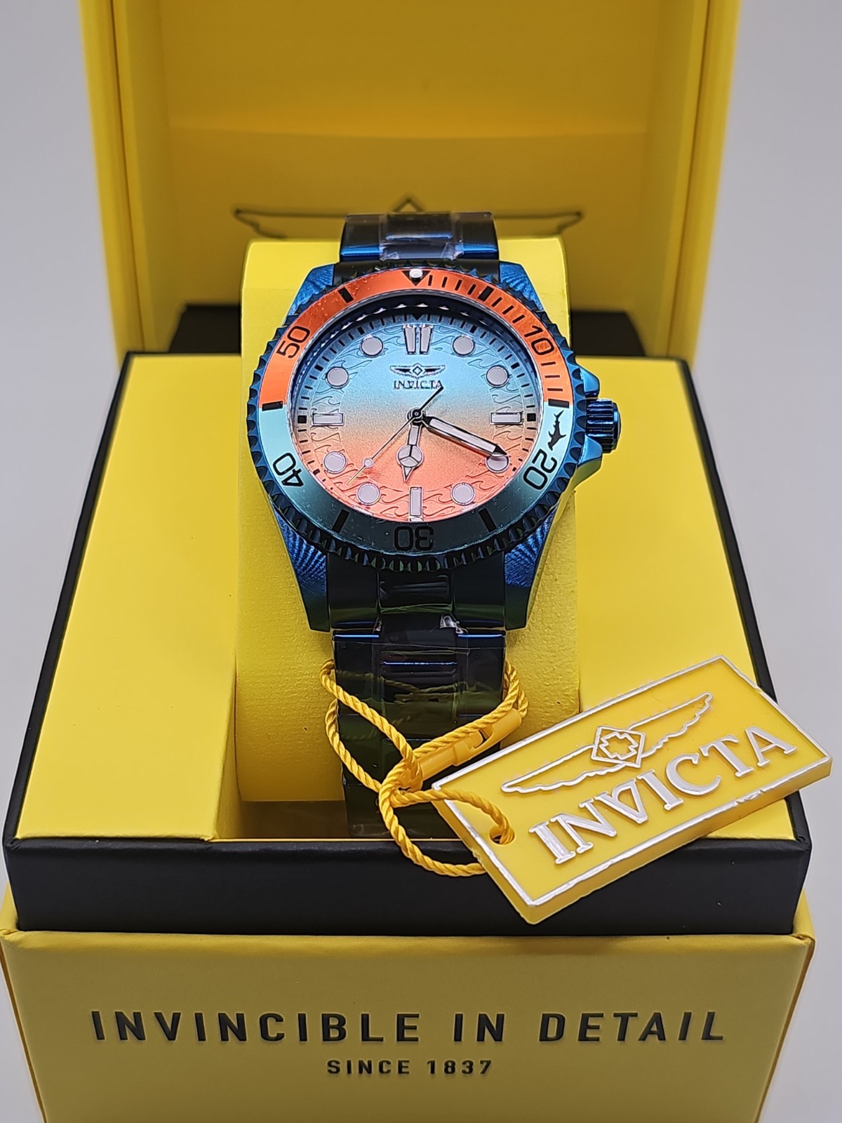 Retail $399.99 Invicta Pro Diver Kromatyk Men’s Watch – 43mm, ORANGE &BLUE 50973