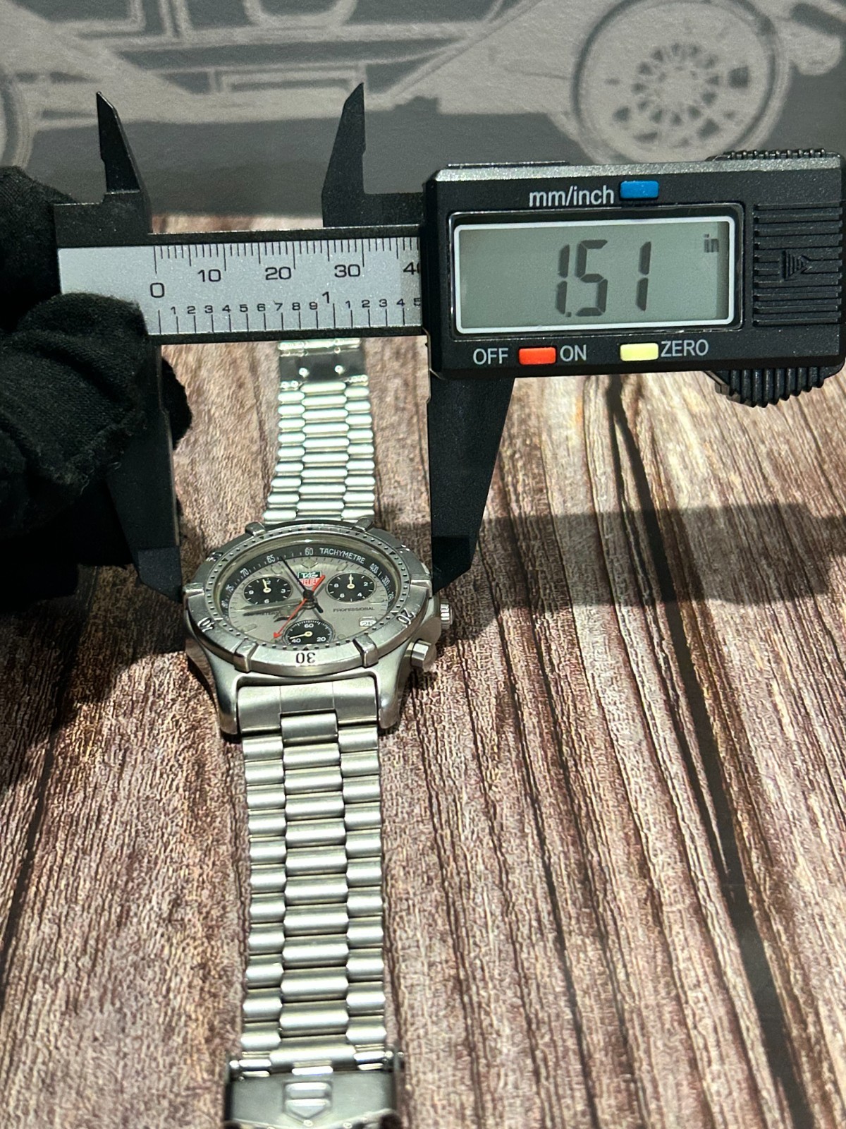[Vintage] Tag Heuer Professional CE1111 Chronograph 38mm Quartz Men’s Watch b338