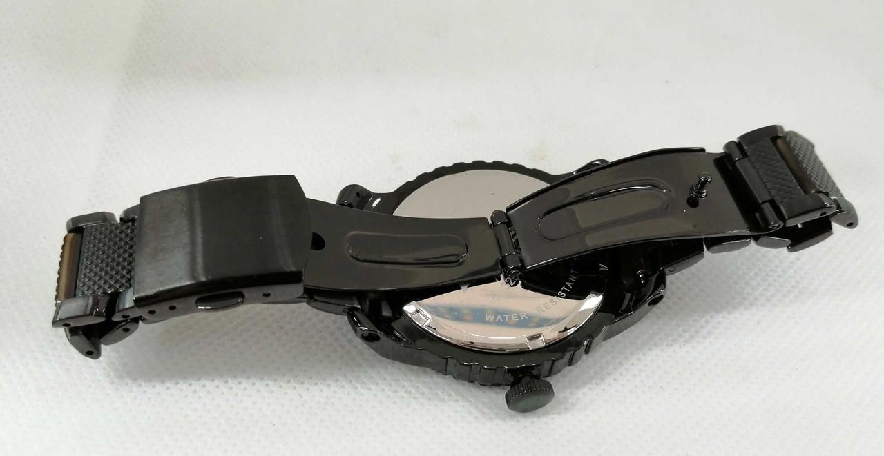 AVIREX Analog Watch AX010M Used