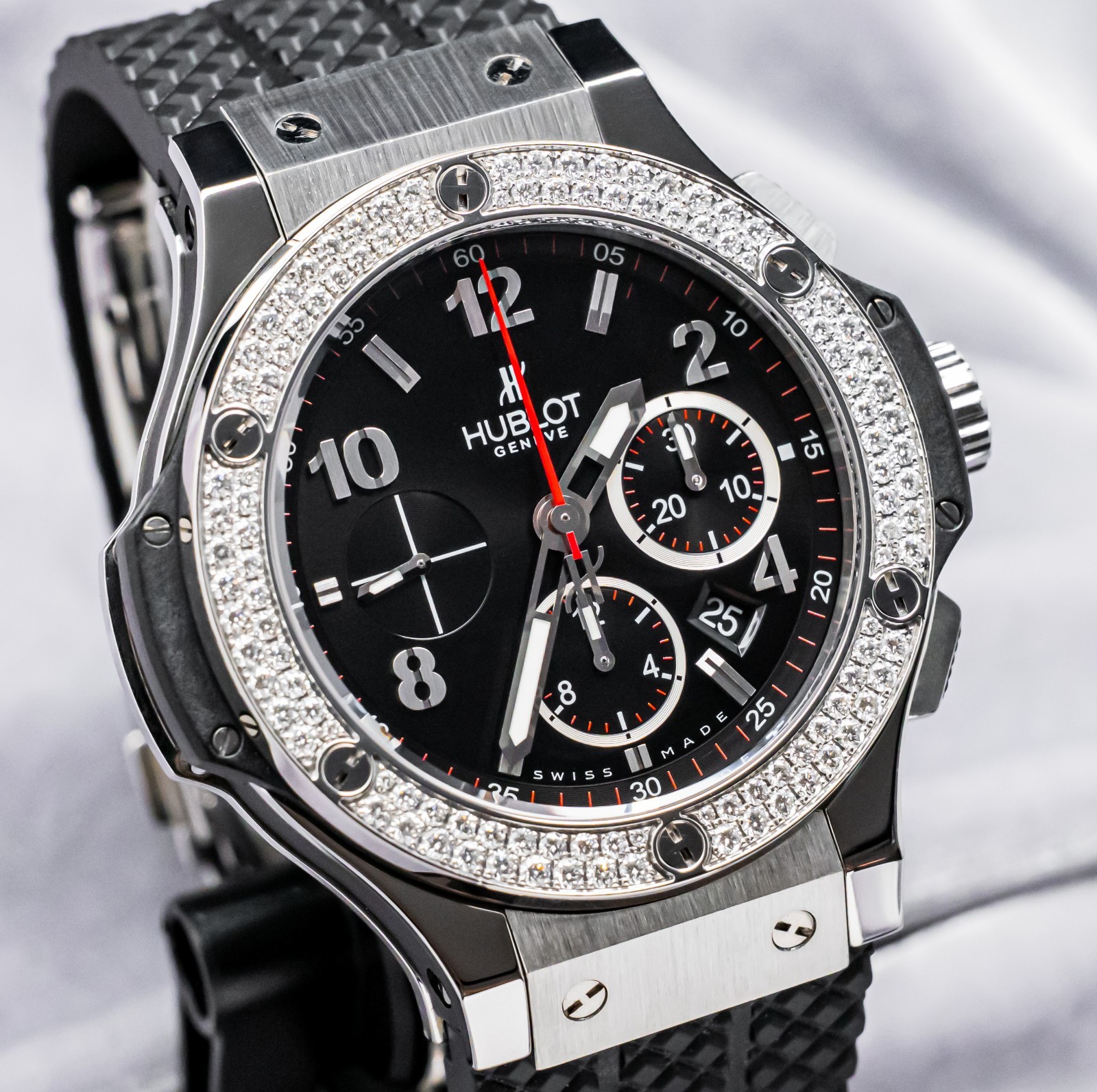 Hublot Big Bang 44 Original Diamond $20K MSRP FACTORY-SET 301.SX.130.RX.114