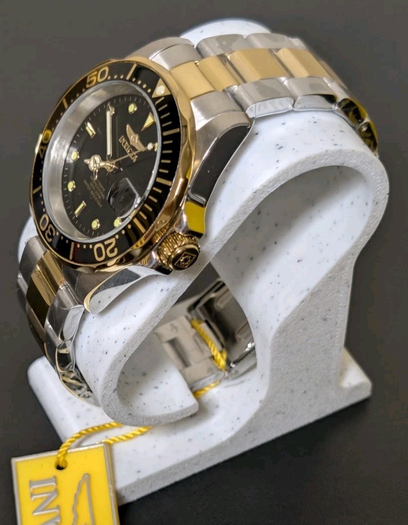 Invicta Pro Diver Automatic Men’s Watch (Model 8927) – Two-Tone & Black