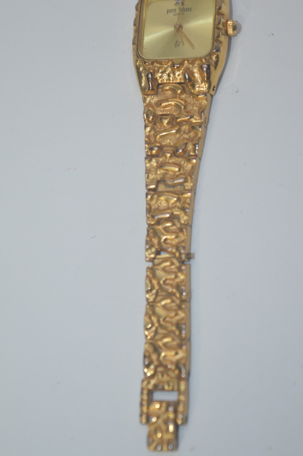 Pierre Bideaux Women Dress/Formal Gold Nugget Watch New battery GUARANTEED