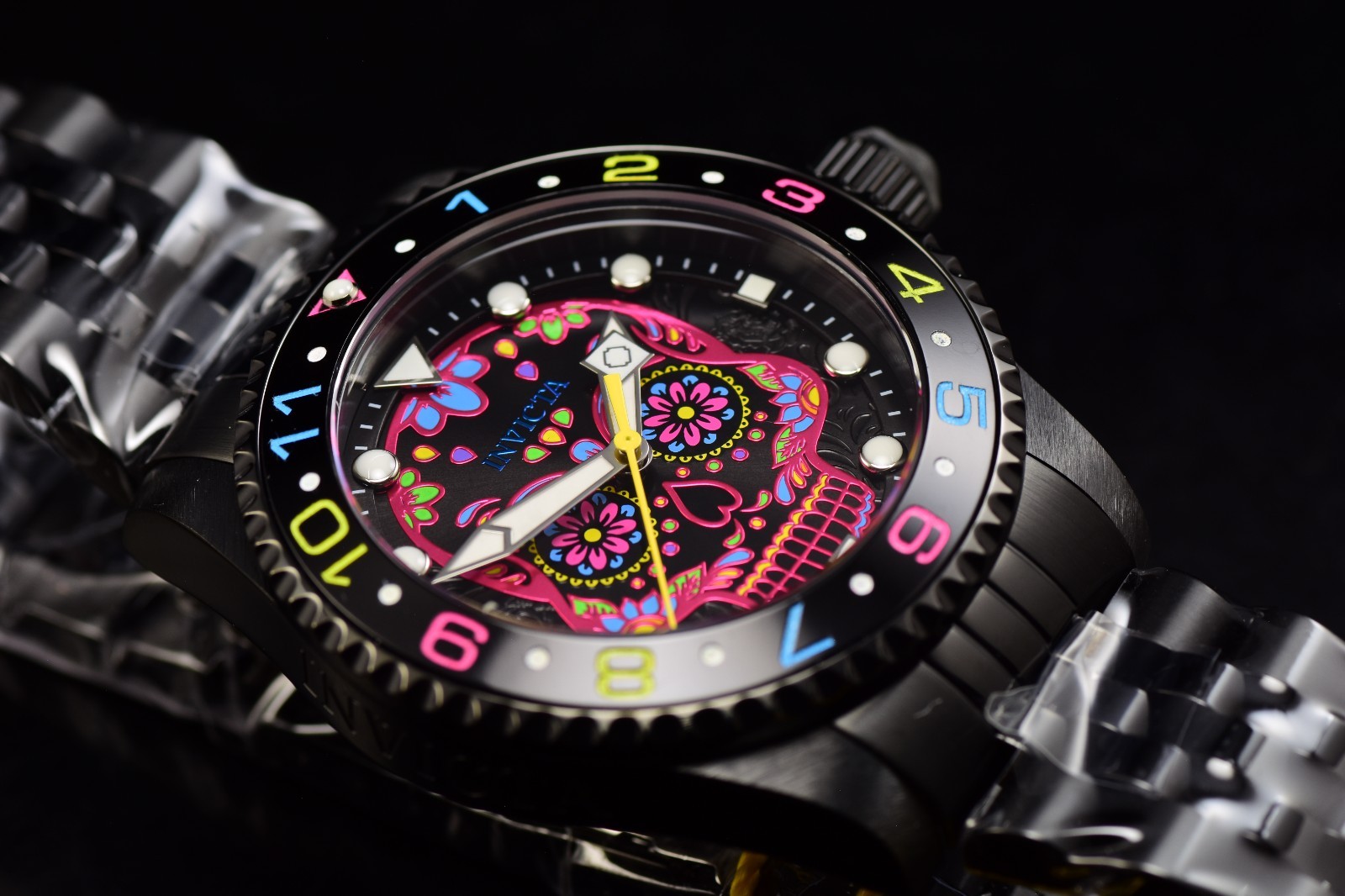 Invicta Pro Diver Dia De Los Muertos 40MM Quartz Multicolor Dial Men Black Watch