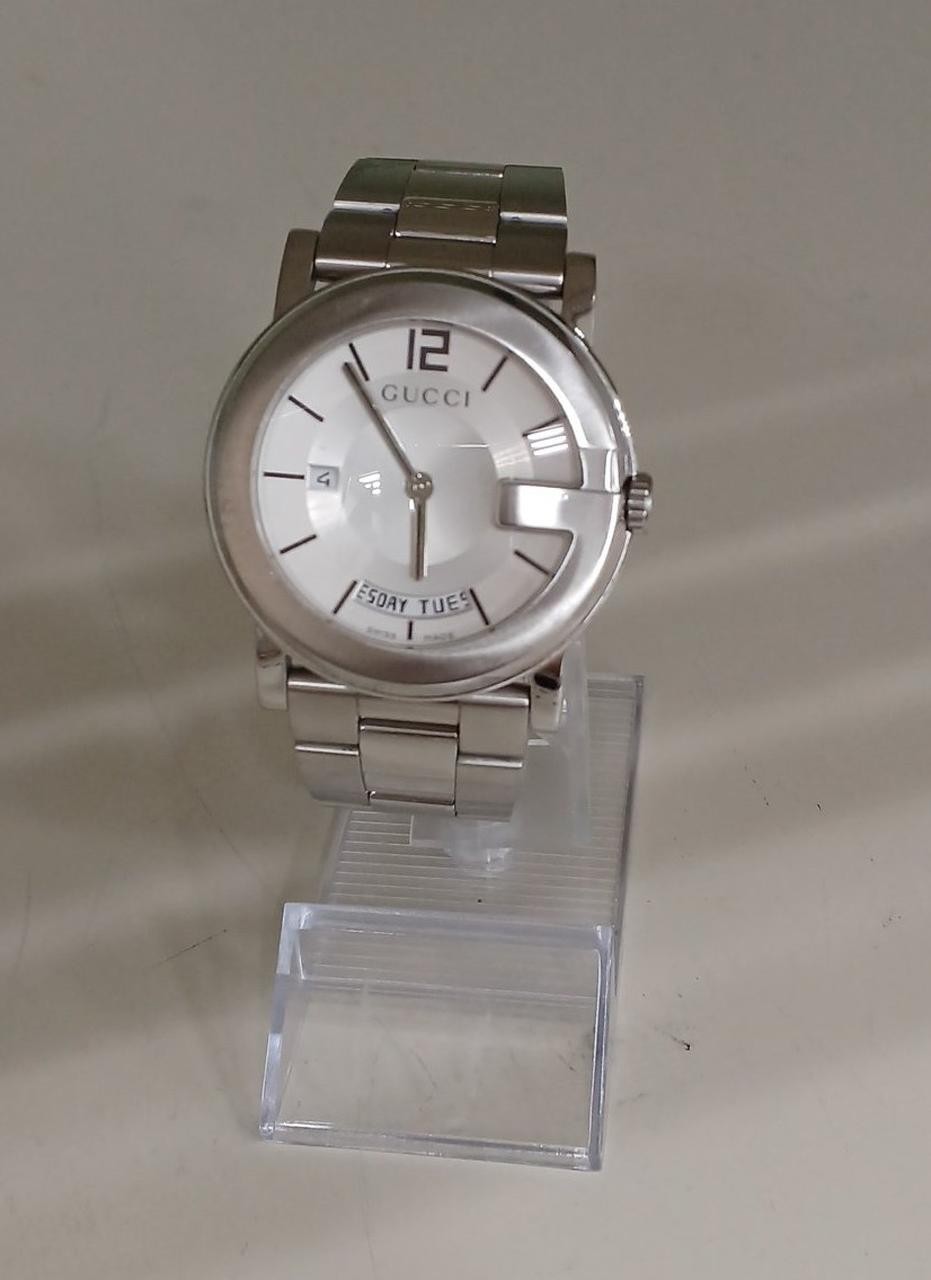 Quartz Model G Round 101M GUCCI