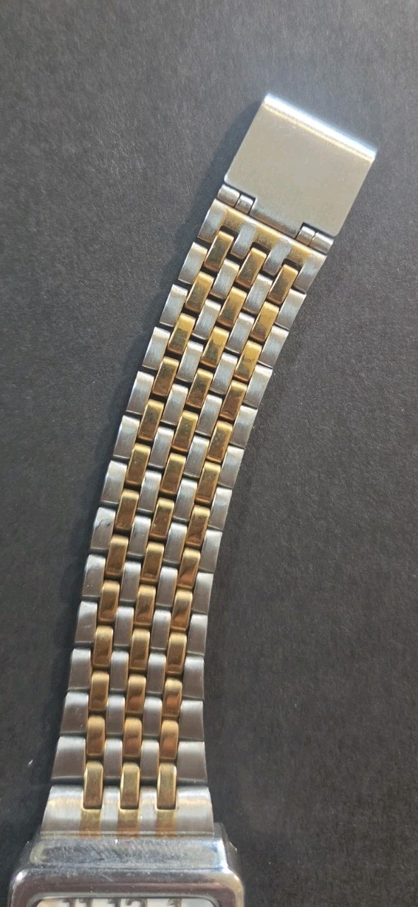 Geneva Quartz Rectangle Analogue Wristwatch 24-27.9mm Two-Tone Bracelet Runs Wel