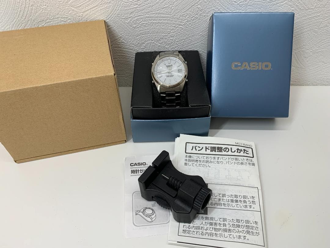 [Used] CASIO LINEAGE LIW-T130T Tough Solar Wave Ceptor Titanium Watch From JAPAN