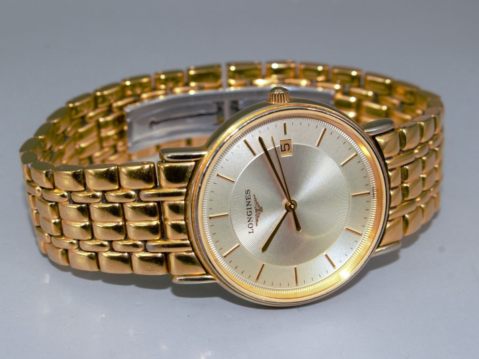 LONGINES L4.720.2 La Grande Classique Presence Champagne Gold Quartz Works