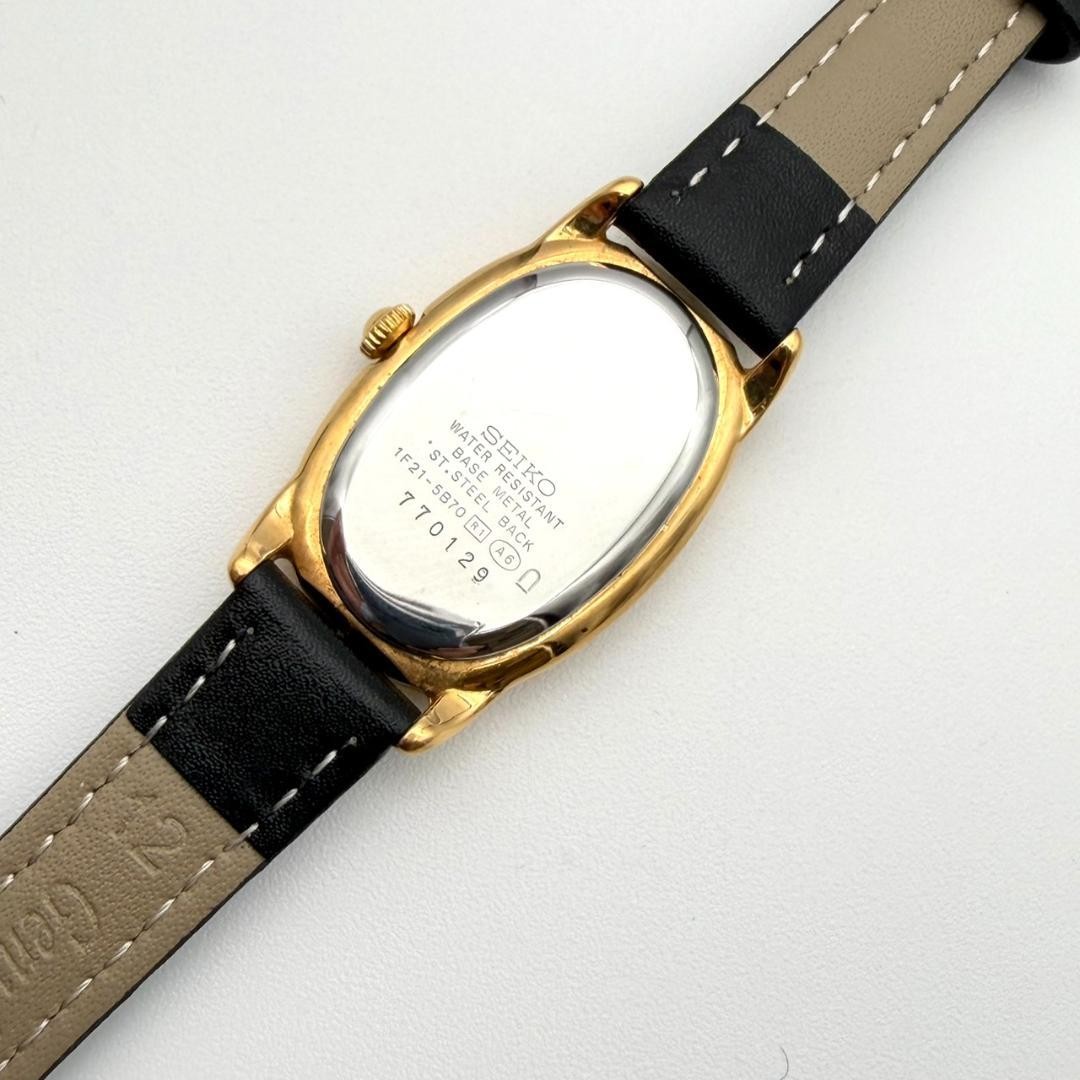 Excellent condition Seiko watch, new battery, new strap, oval shape, gold, women