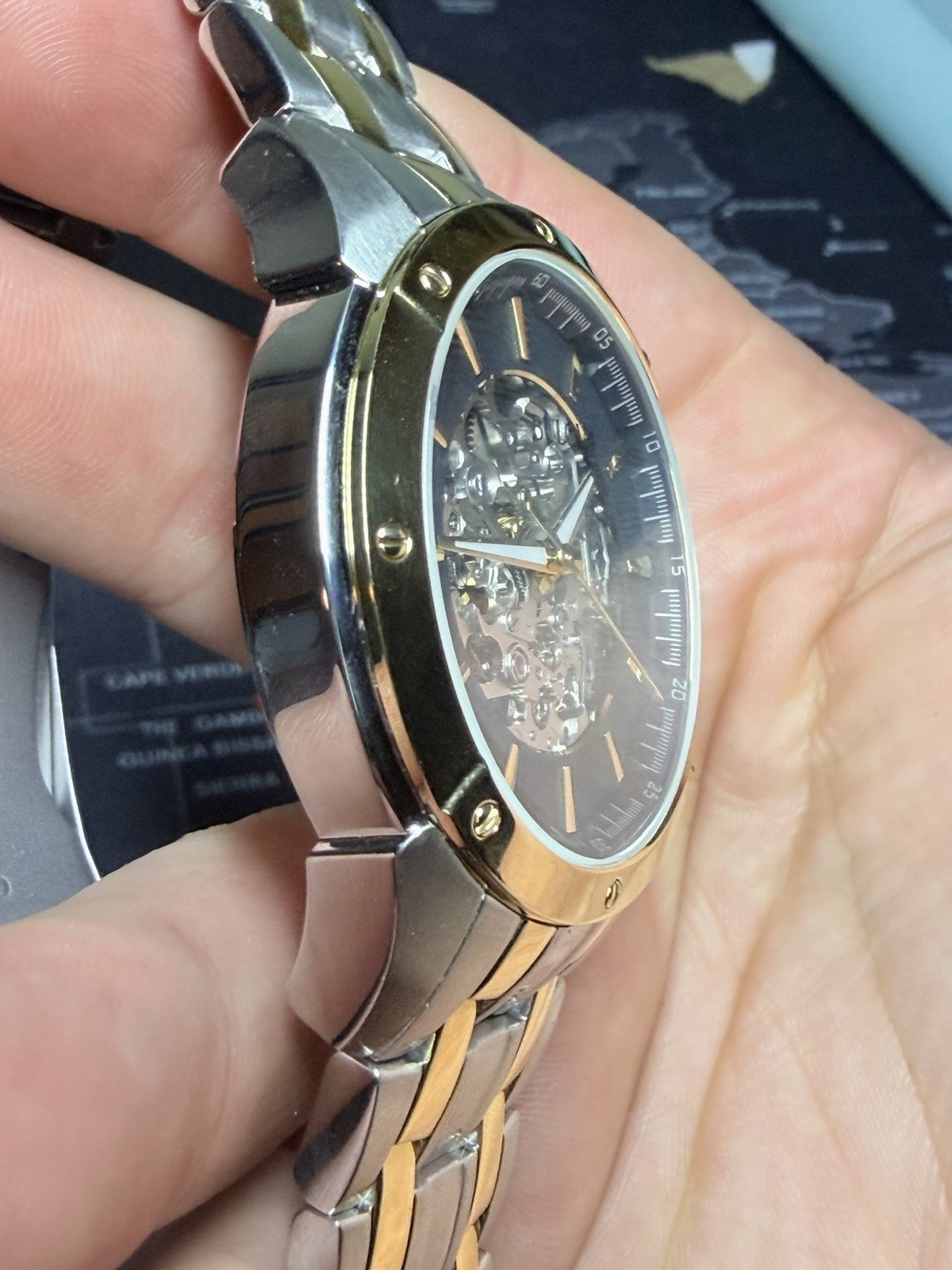 Bulova Automatic two tone Watch 43 MM 98A146 authentic