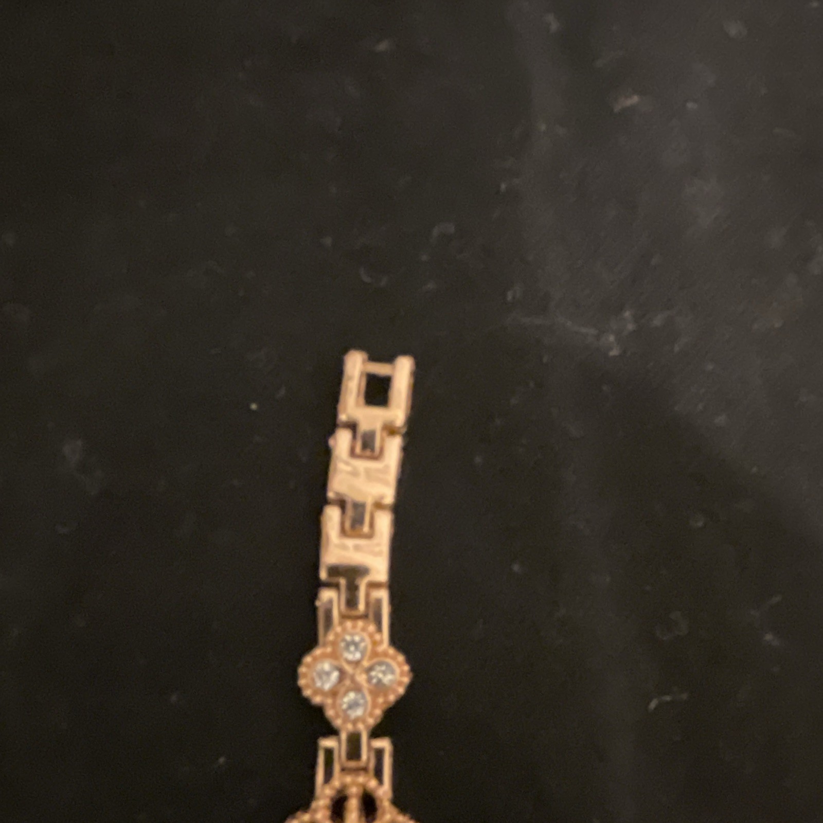 Women’s Gold-Tone Metal Bracelet Watch, Pink Analog 12-Hour Dial, Round