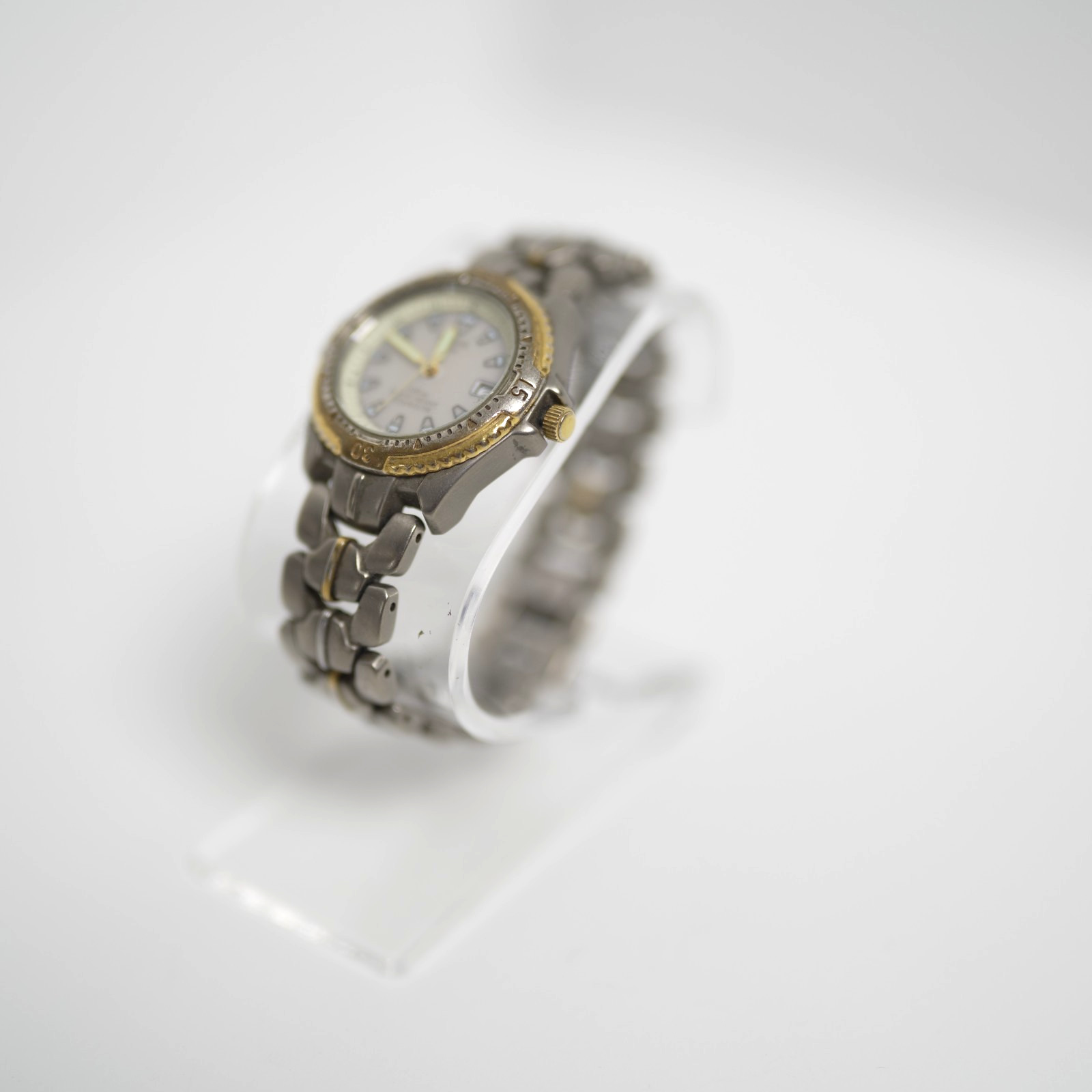 Pulsar Solar Titanium Men’s Watch V182-0A10 Cream Dial Two Tone Date – As-Is