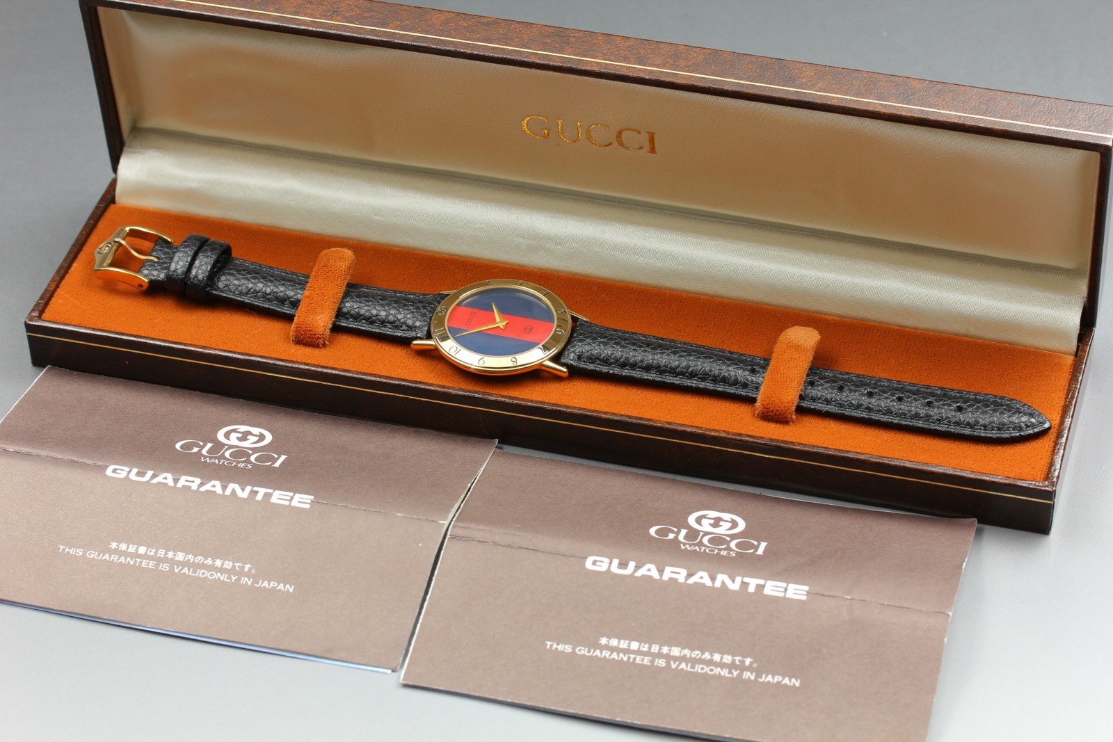 Near MINT Gucci 3000M 33mm Red Navy Sherry Line Gold Quartz Men’s Watch w/ Box