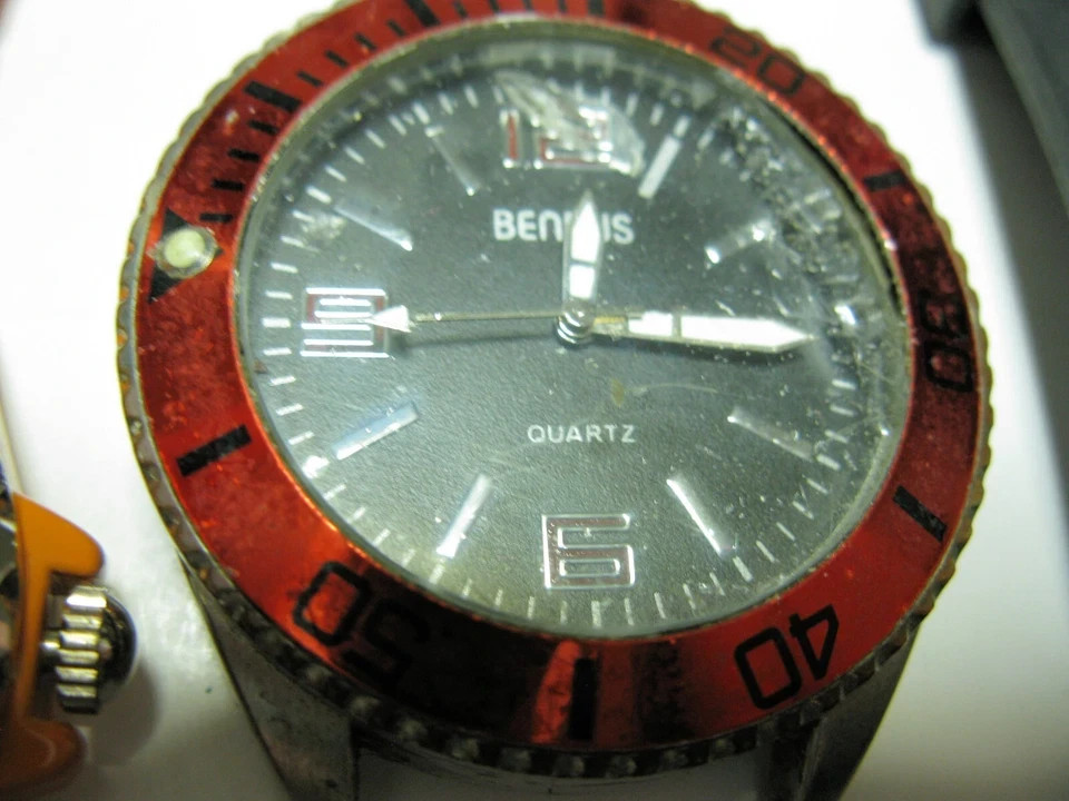 Assorted Lot Of 6 Quartz Wristwatches